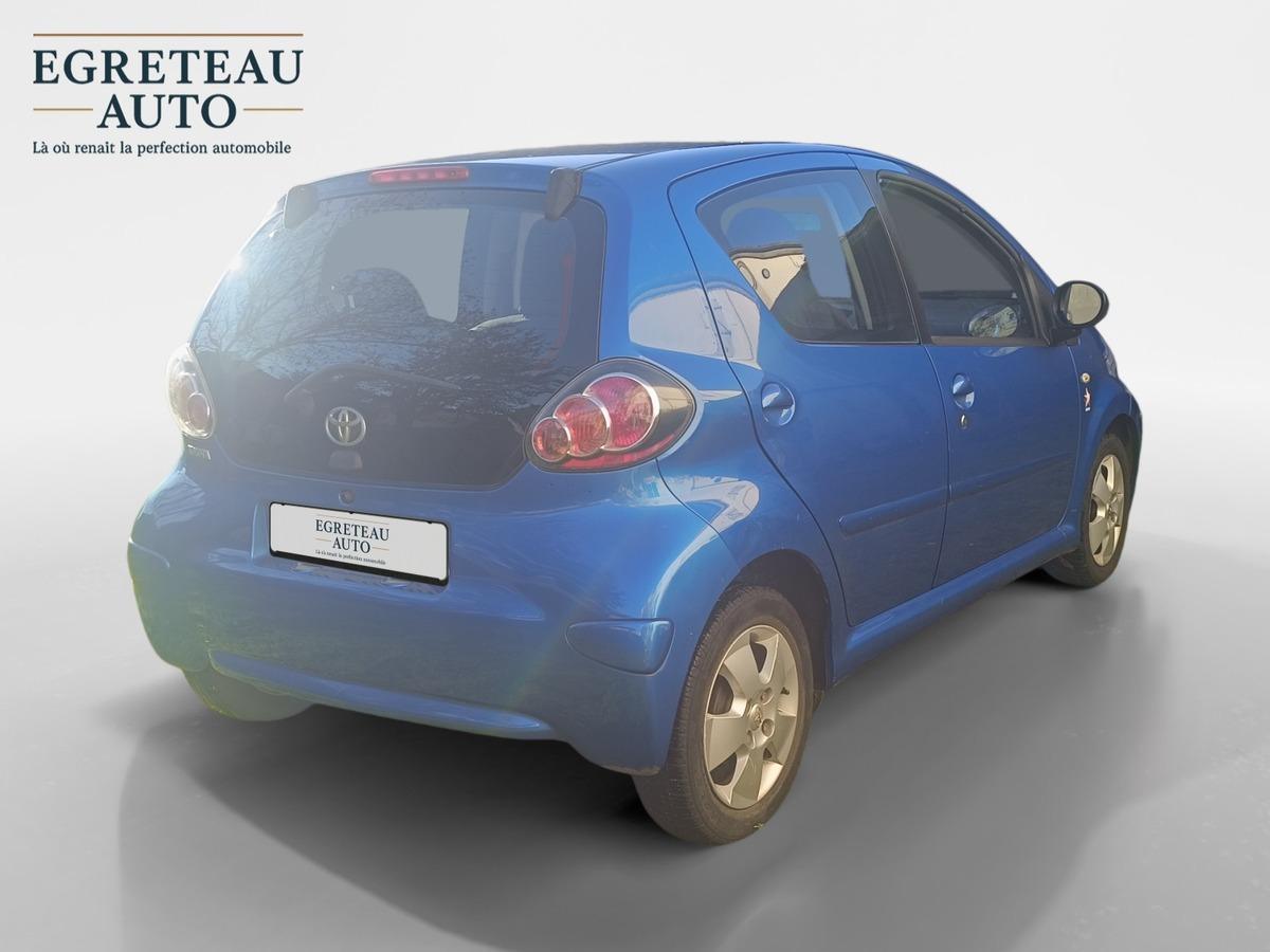 
								TOYOTA AYGO 1.0 VVT-I 68 CV VIRGIN RADIO complet									