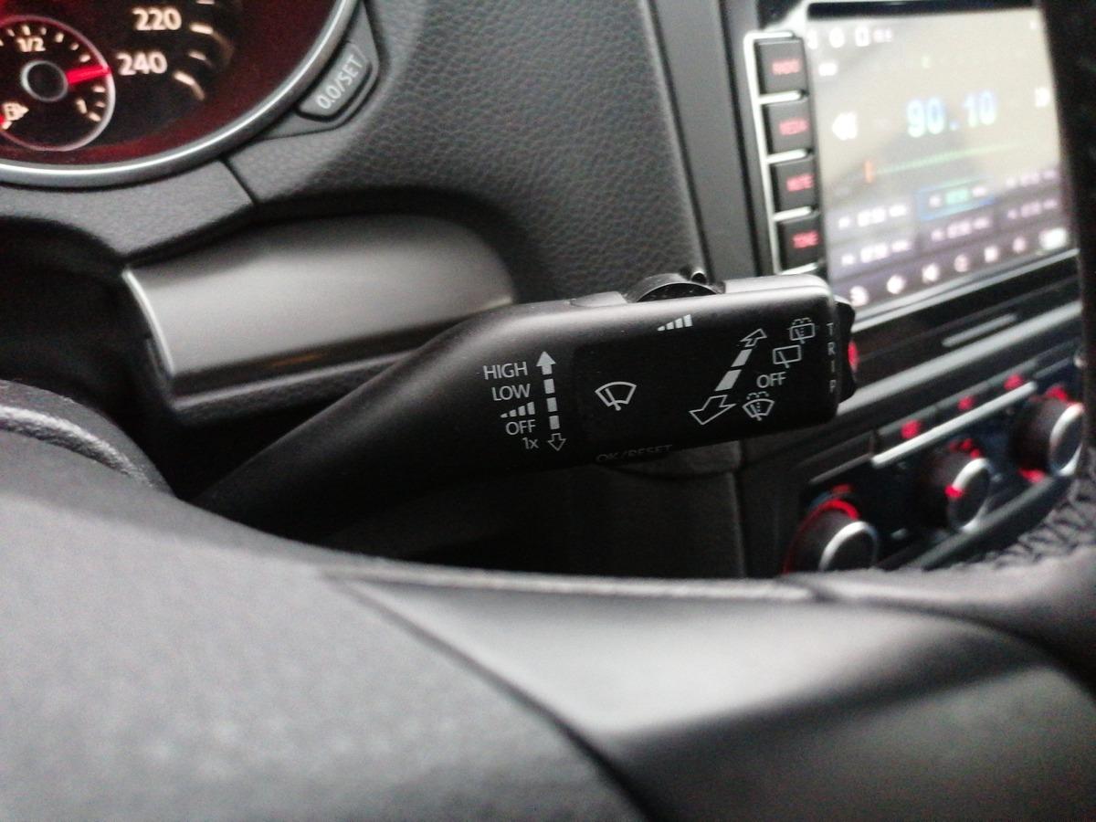 
								Volkswagen Golf VI 1.4 80CV TRENDLINE complet									