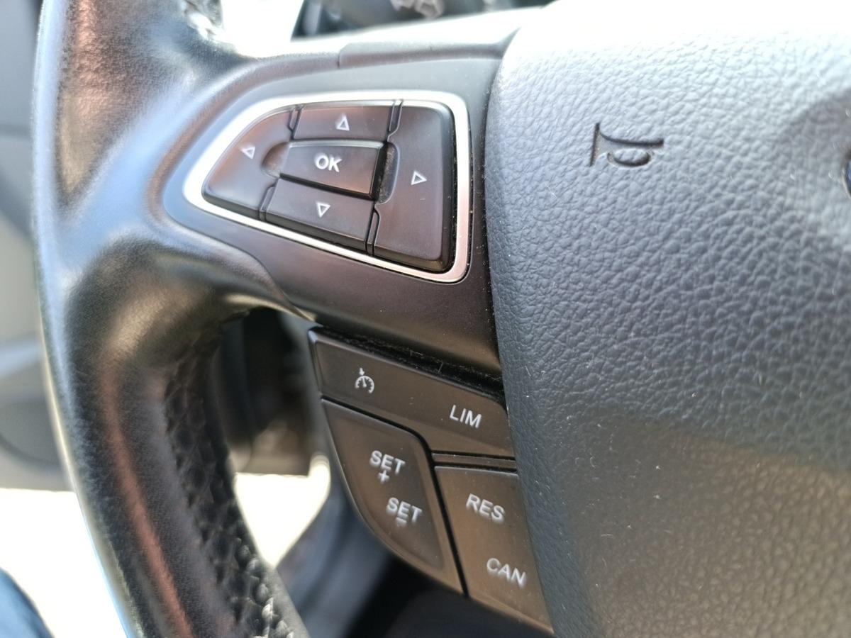 
								Ford C MAX 1.0 EcoBoost 125 S&S Titanium complet									