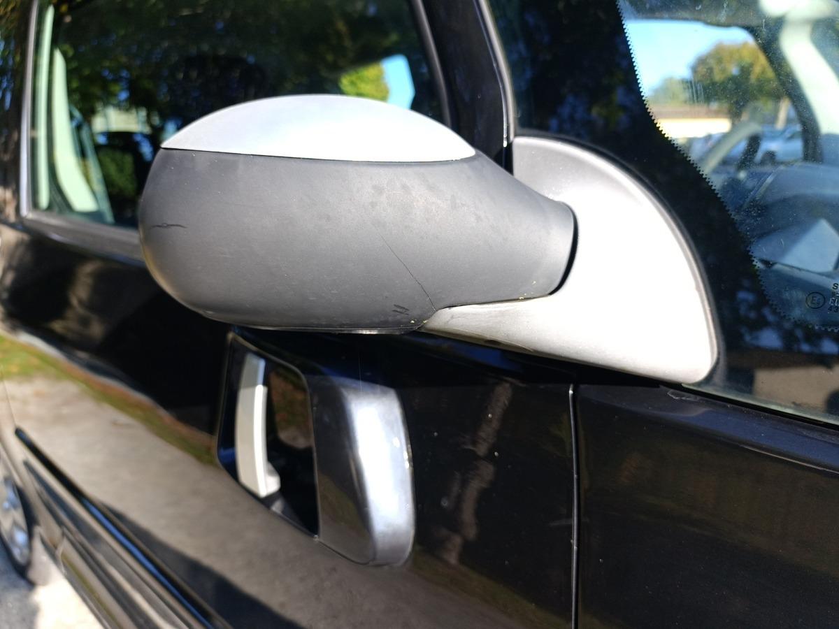 
								Peugeot 1007 1.4 90 CV DOLCE BVM5 ESSENCE complet									