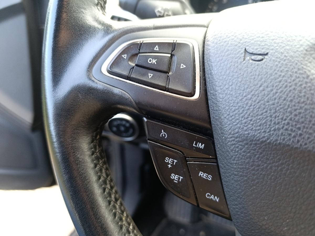 
								Ford Focus 1.0 EcoBoost 125 S&S Titanium complet									