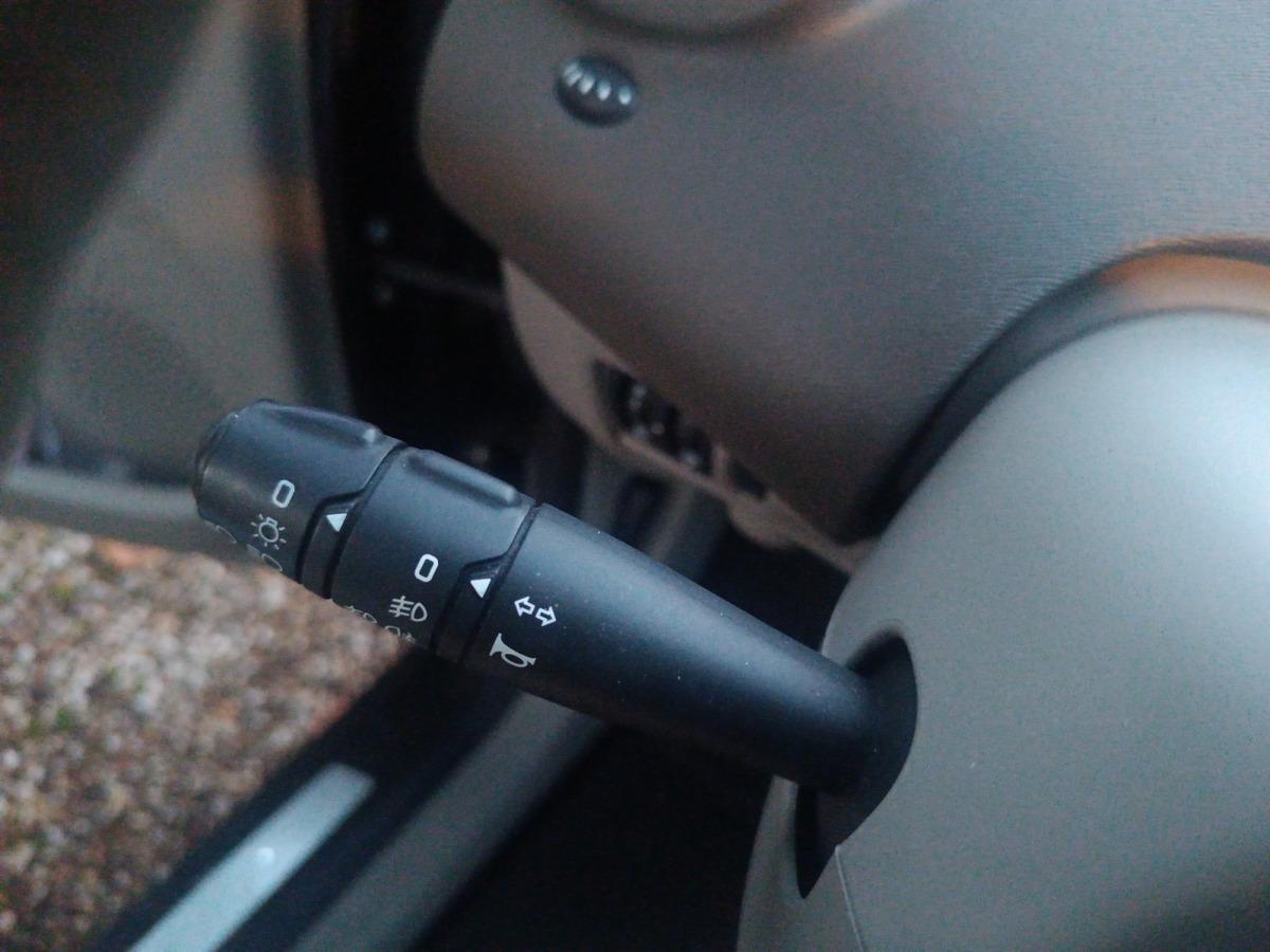 
								RENAULT Twingo 2 1.2 TCE 102 CV 16V INITIALE complet									