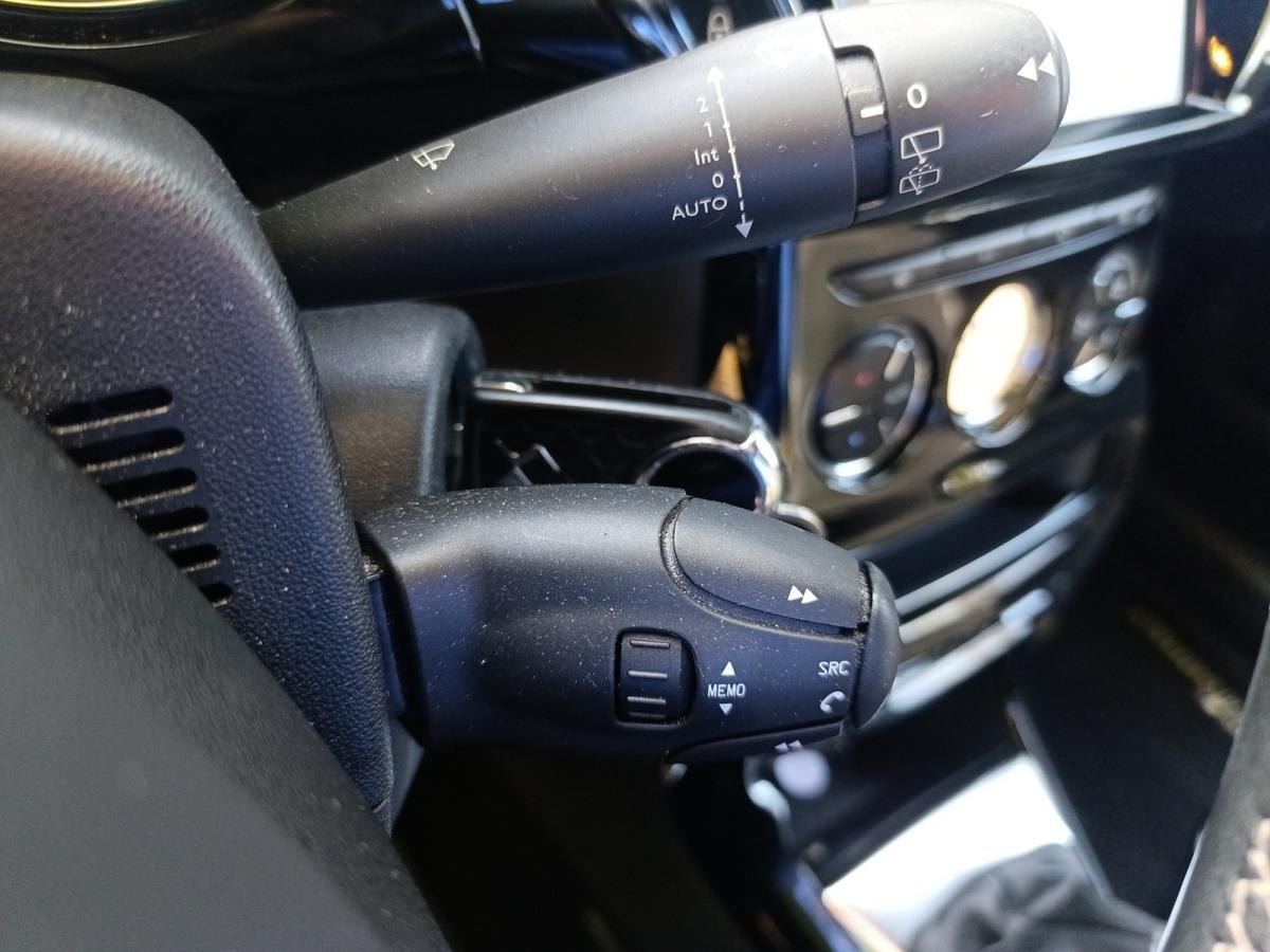 
								DS DS 3 THP 208 CV BVM6 PERFORMANCE complet									