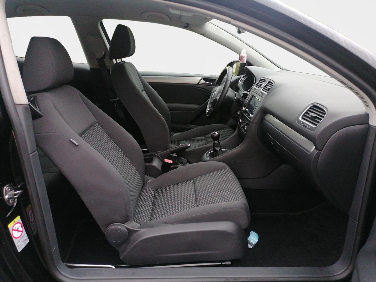 
								Volkswagen Golf VI 1.4 80CV TRENDLINE complet									