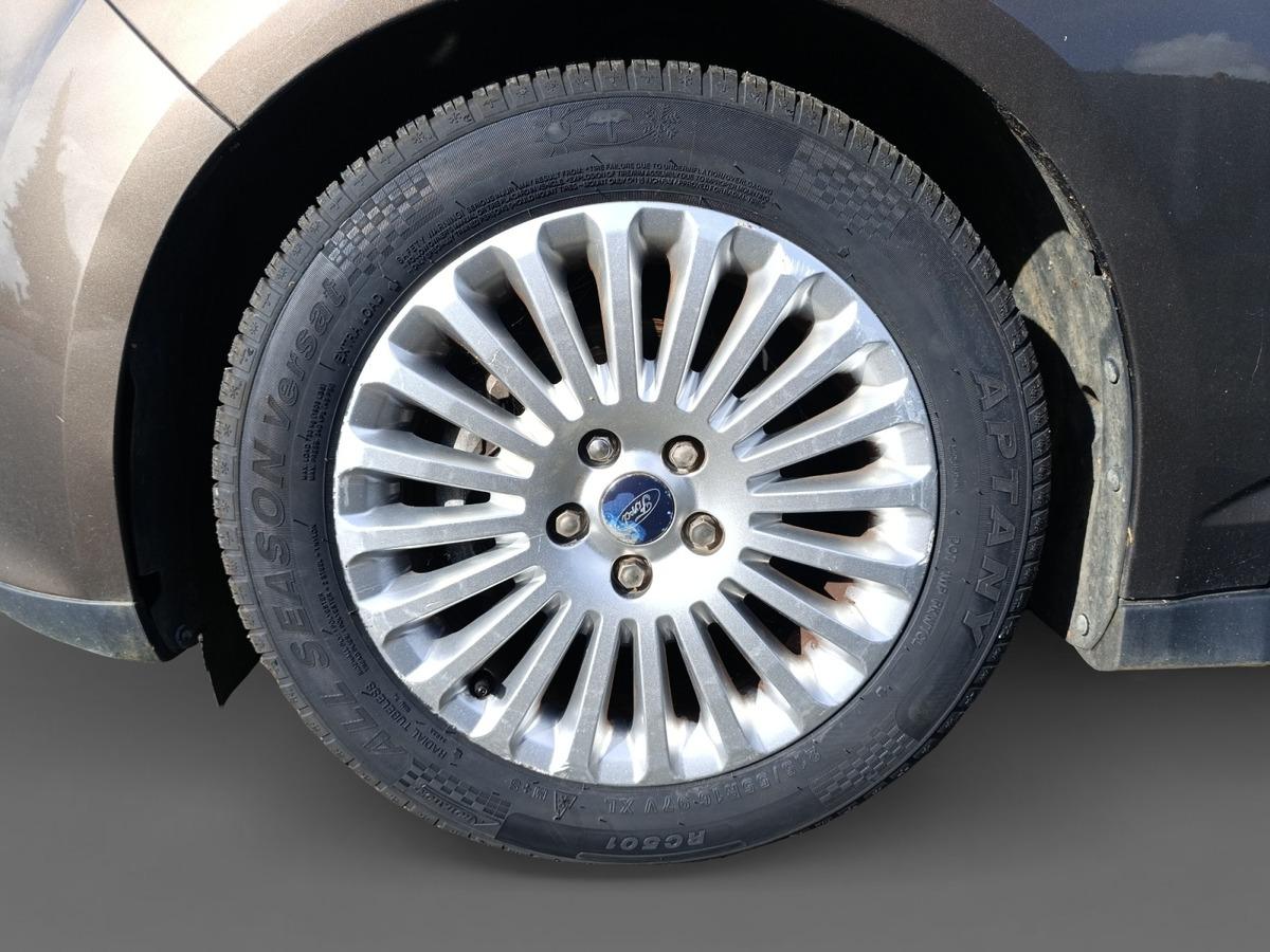 
								Ford C MAX 1.0 EcoBoost 125 S&S Titanium complet									