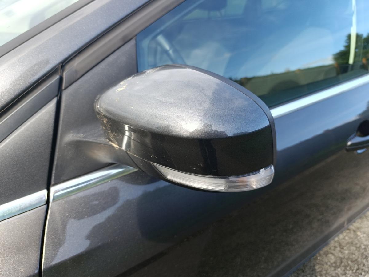 
								Ford Focus 1.0 EcoBoost 125 S&S Titanium complet									