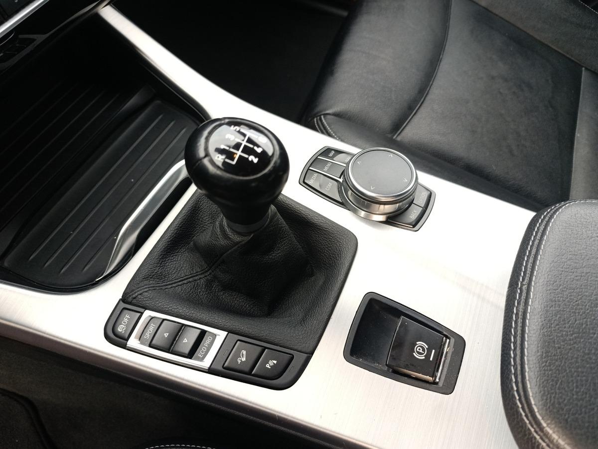 
								Bmw X3 F25 xDrive 20d 190ch X LINE complet									