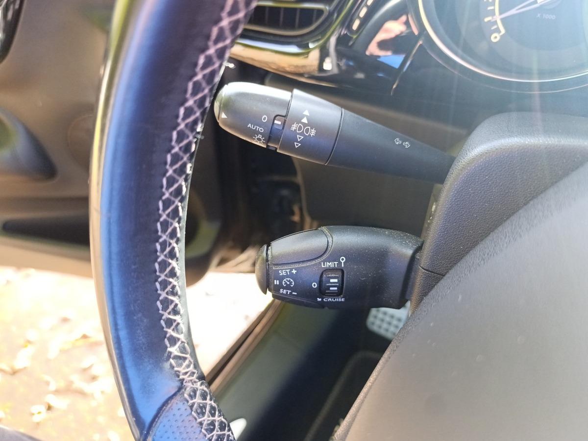 
								DS DS 3 THP 208 CV BVM6 PERFORMANCE complet									