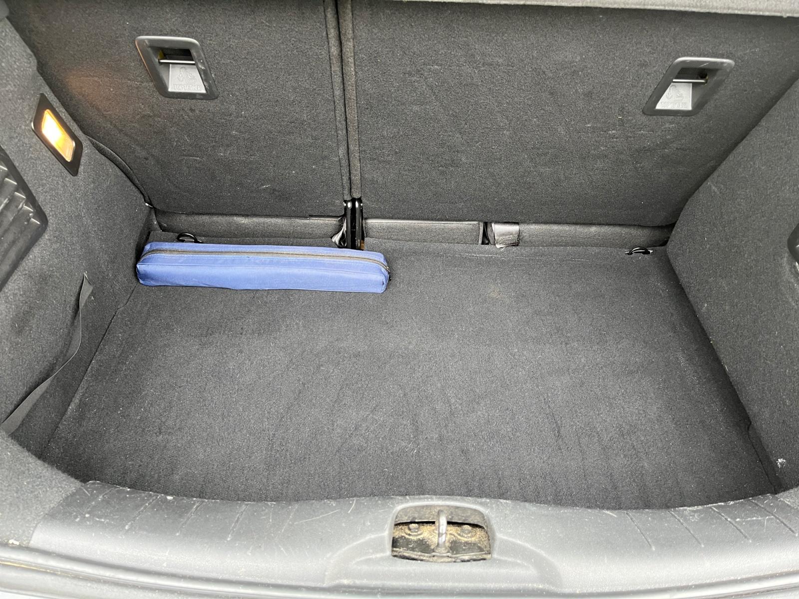 
								CITROEN DS3 1.6 THP 208 CV BVM6 PERFORMANCE complet									