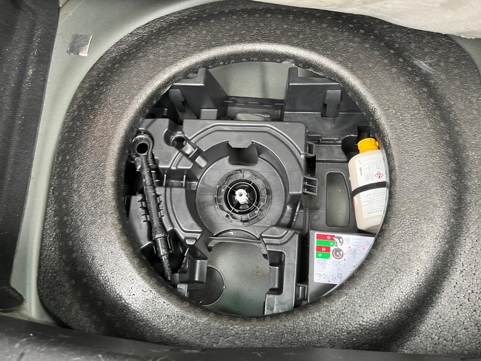 
								CITROEN DS3 1.6 THP 208 CV BVM6 PERFORMANCE complet									