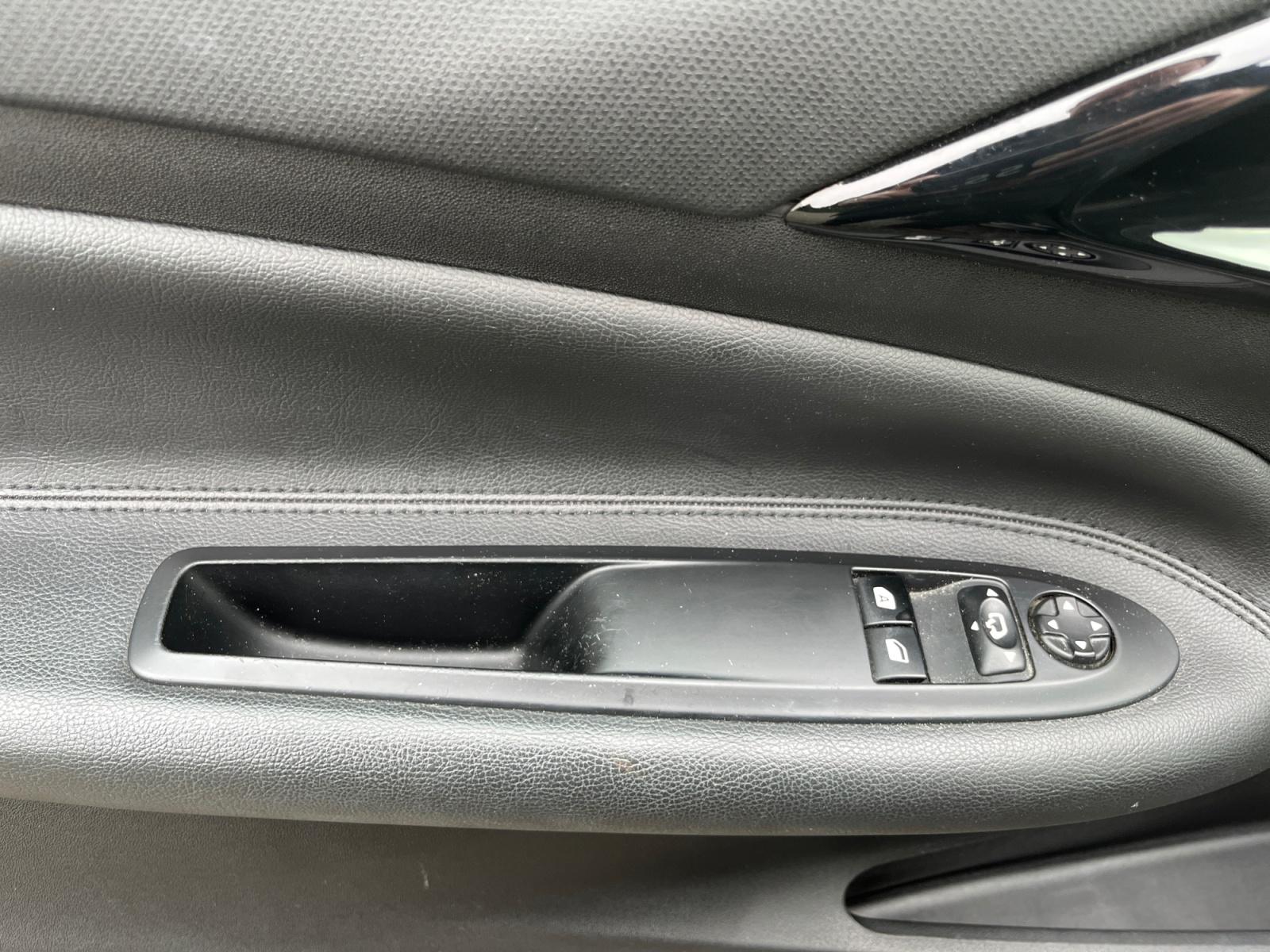 
								CITROEN DS3 1.6 THP 208 CV BVM6 PERFORMANCE complet									