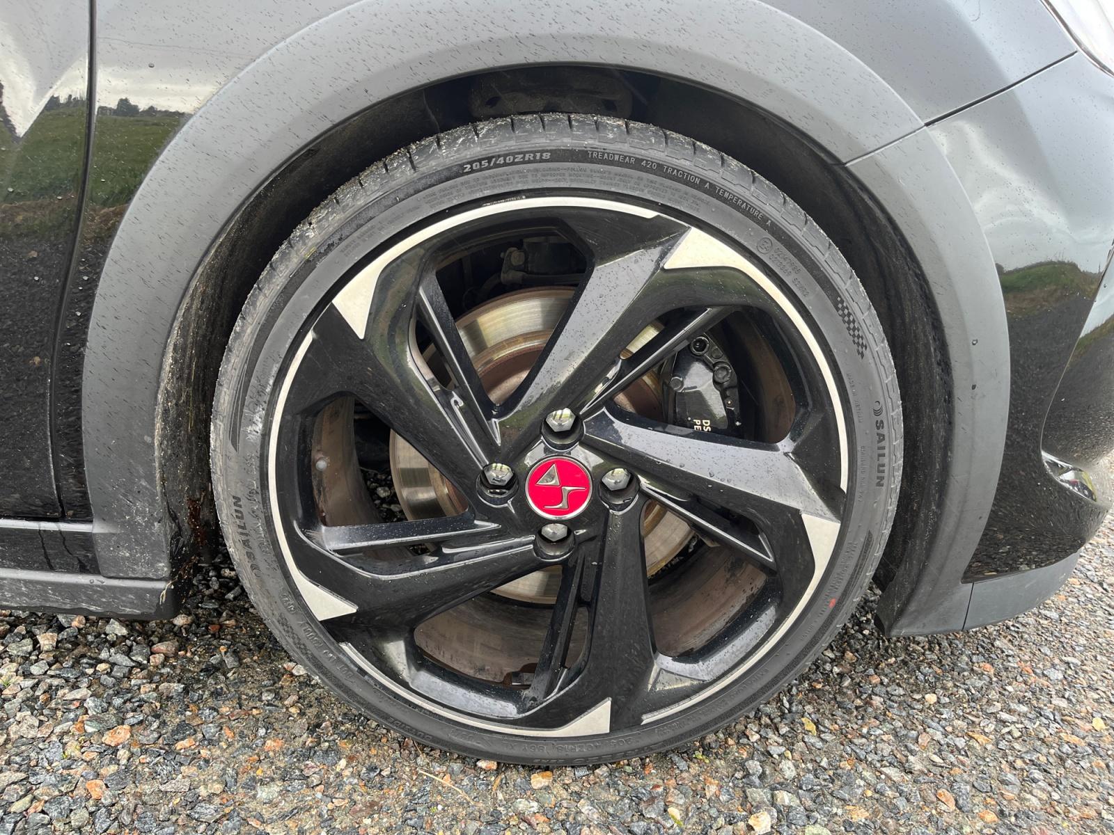 
								CITROEN DS3 1.6 THP 208 CV BVM6 PERFORMANCE complet									