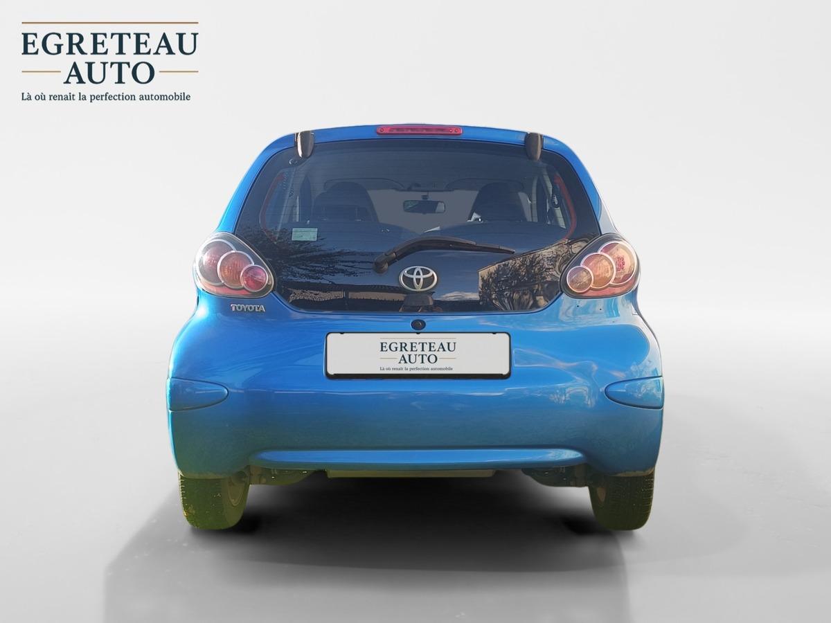 
								TOYOTA AYGO 1.0 VVT-I 68 CV VIRGIN RADIO complet									
