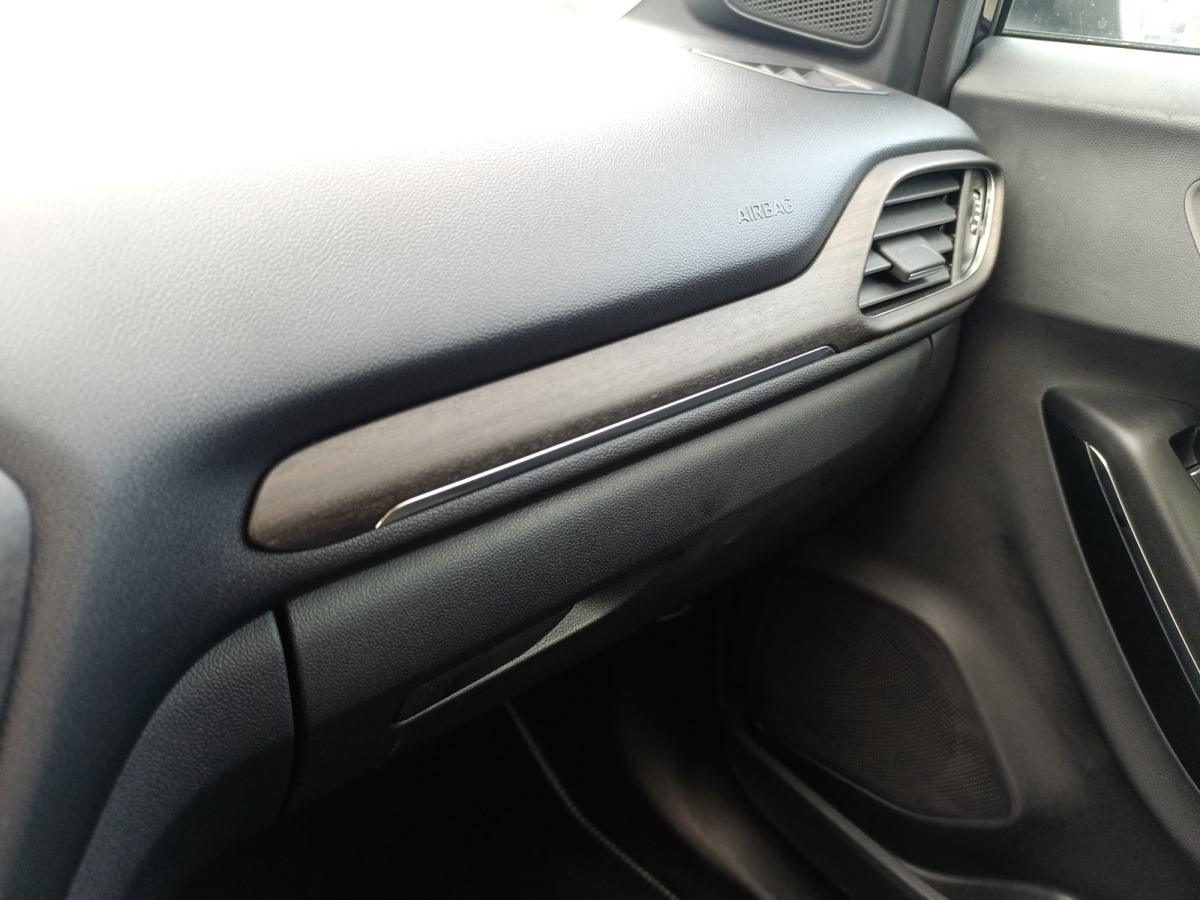 
								Ford Puma 1.0 FLEXIFUEL 125 CV MHEV TITANIUM BUSINESS complet									