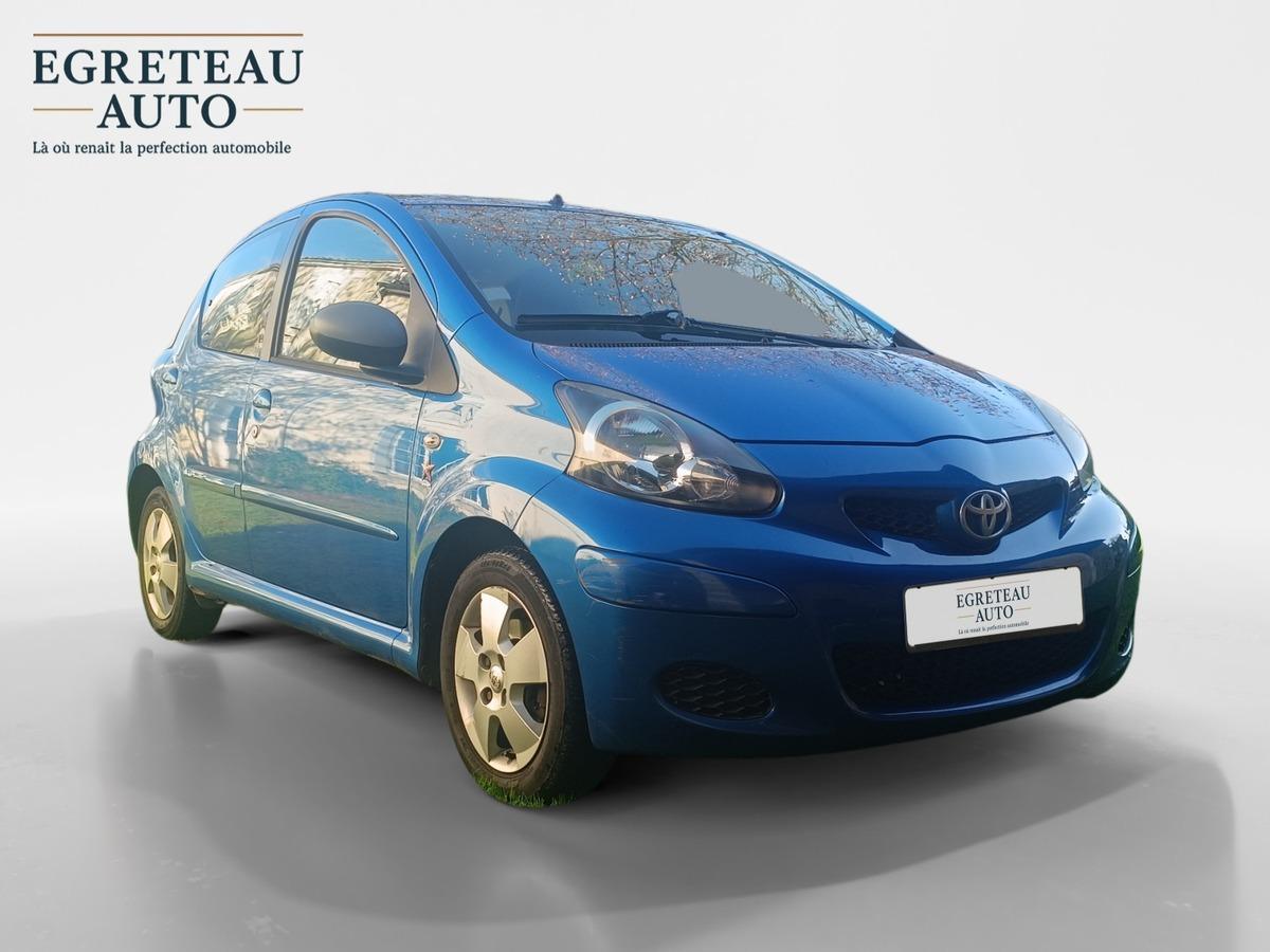 
								TOYOTA AYGO 1.0 VVT-I 68 CV VIRGIN RADIO complet									