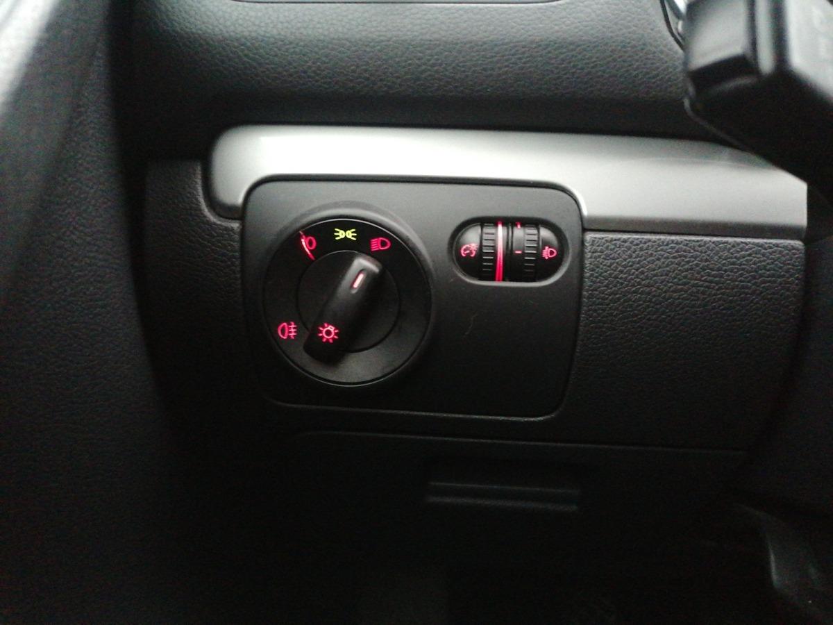 
								Volkswagen Golf VI 1.4 80CV TRENDLINE complet									