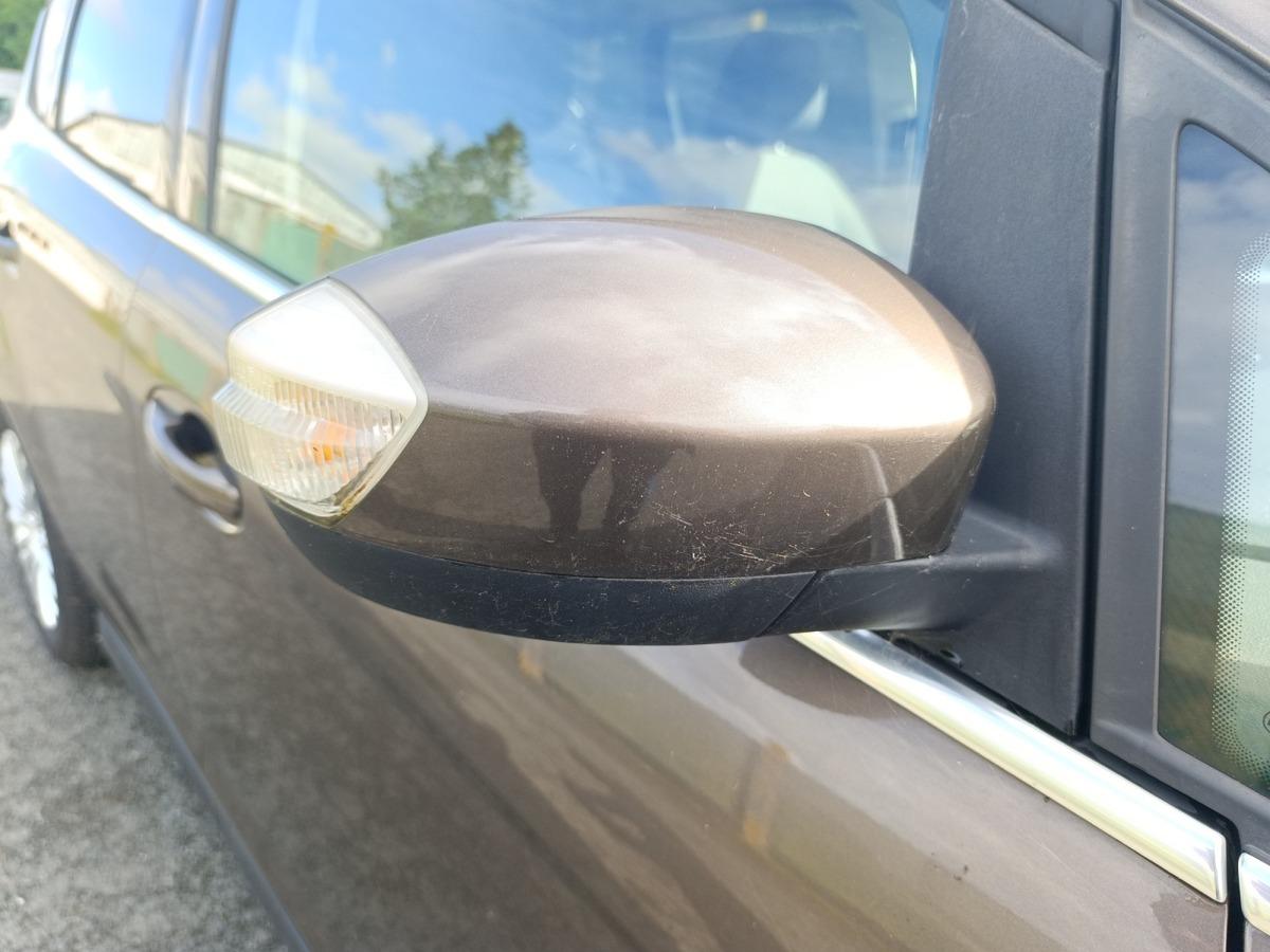 
								Ford C MAX 1.0 EcoBoost 125 S&S Titanium complet									