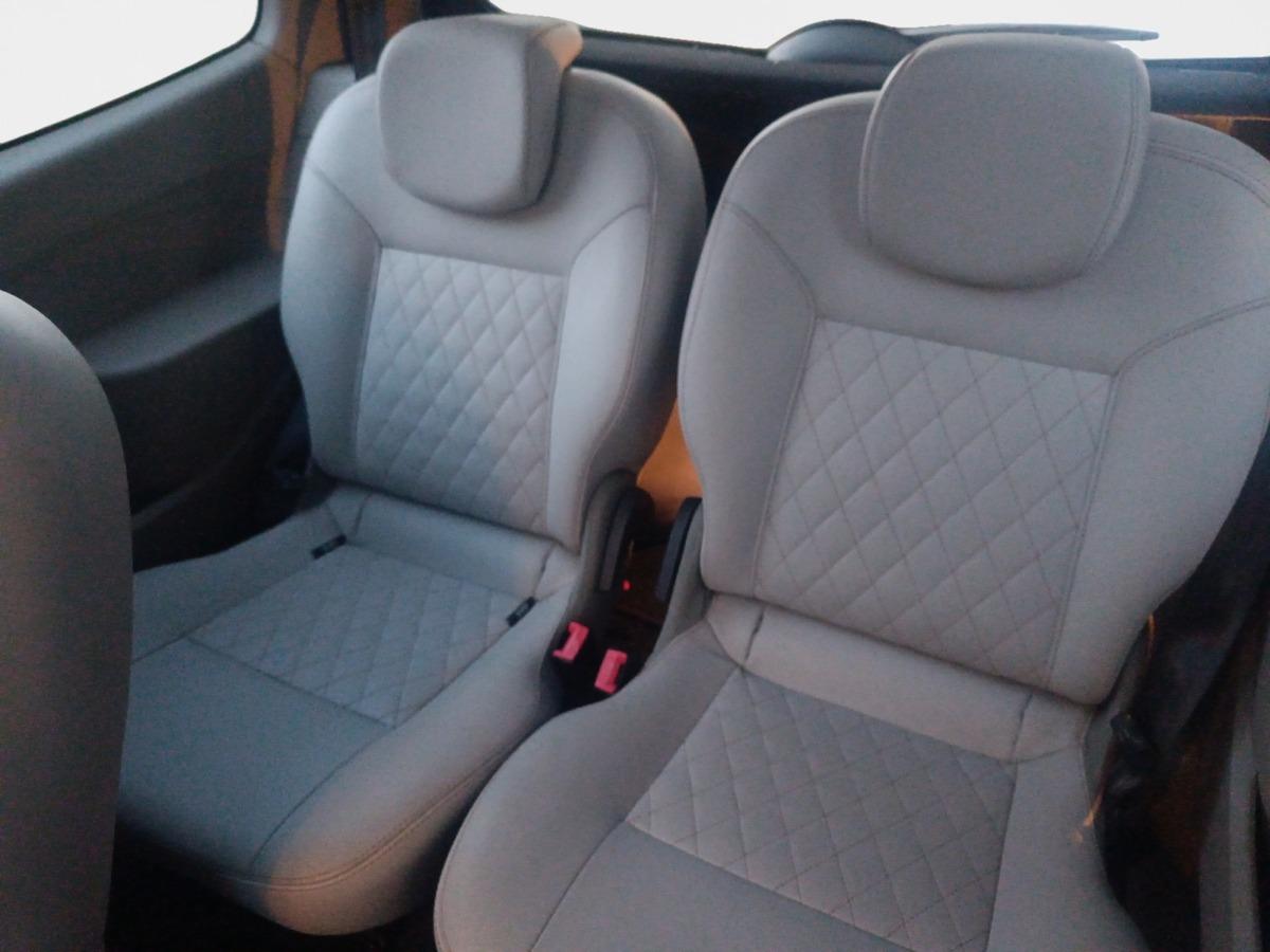 
								RENAULT Twingo 2 1.2 TCE 102 CV 16V INITIALE complet									