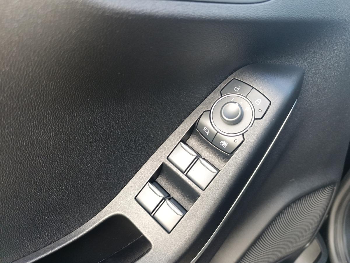 
								Ford Puma 1.0 FLEXIFUEL 125 CV MHEV TITANIUM BUSINESS complet									