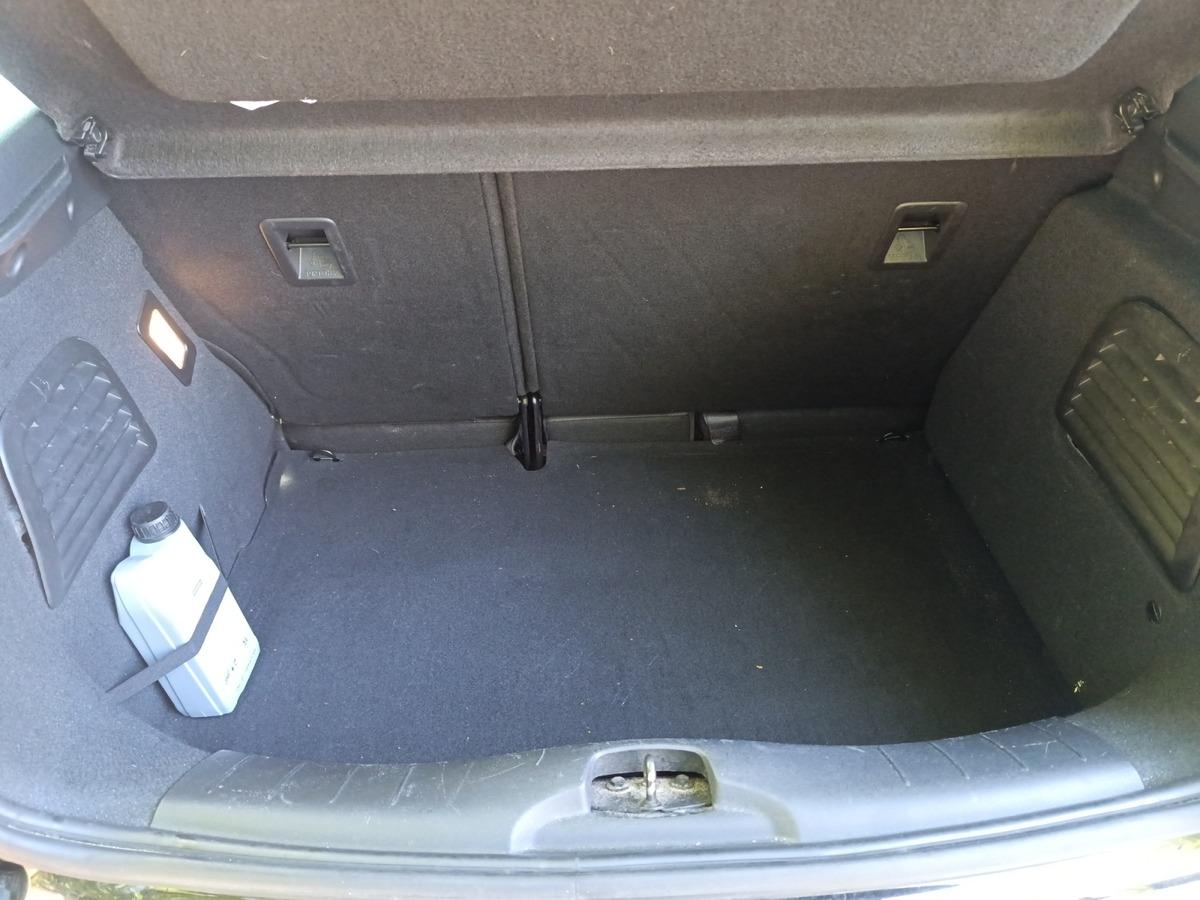 
								DS DS 3 THP 208 CV BVM6 PERFORMANCE complet									