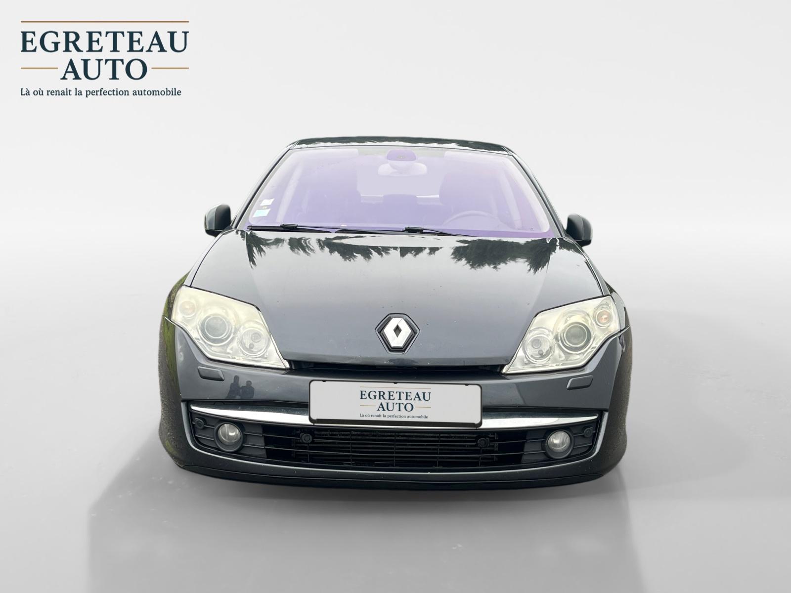 
								RENAULT LAGUNA III 2.0 dCi 130 Privilège complet									