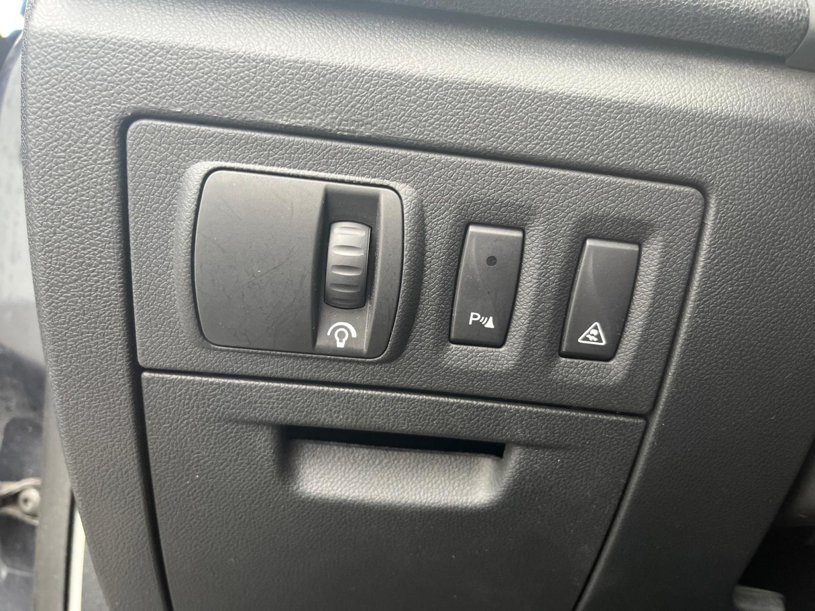 
								RENAULT LAGUNA III 2.0 dCi 130 Privilège complet									