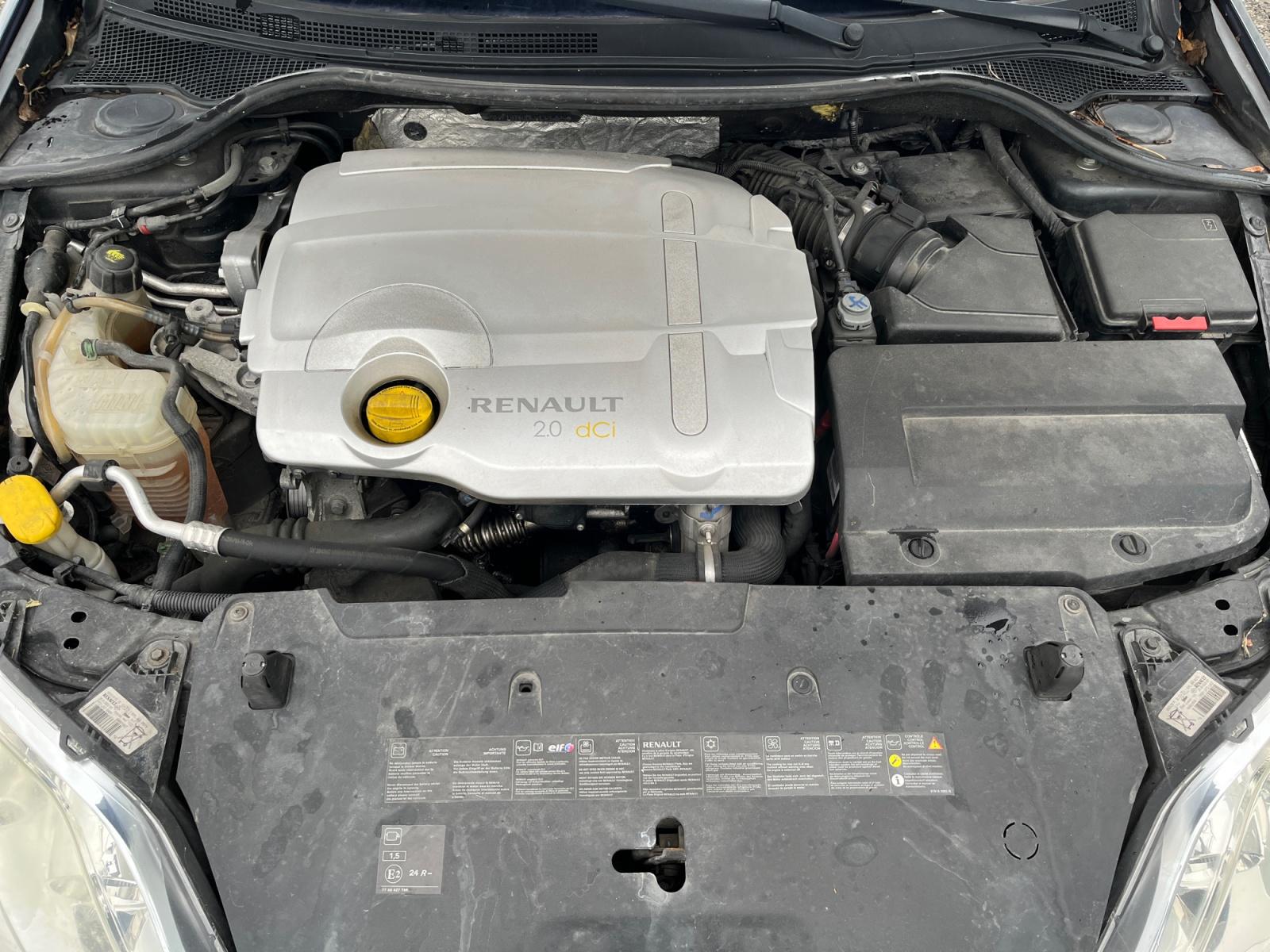 
								RENAULT LAGUNA III 2.0 dCi 130 Privilège complet									