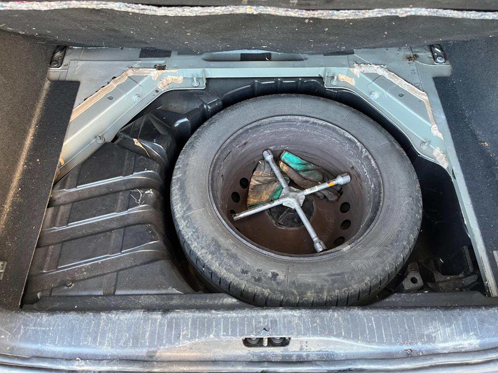 
								Renault Scénic III dCi 130 Expression 5 pl complet									