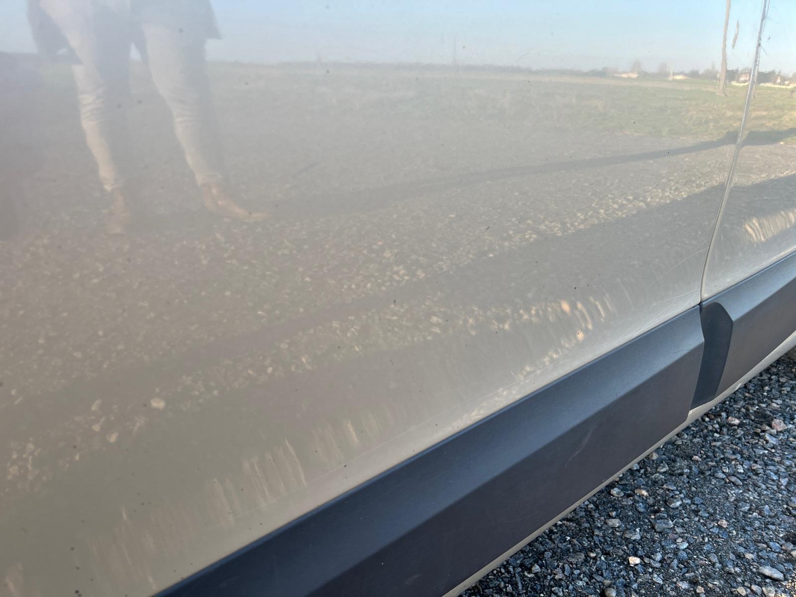 
								Renault Scénic III dCi 130 Expression 5 pl complet									