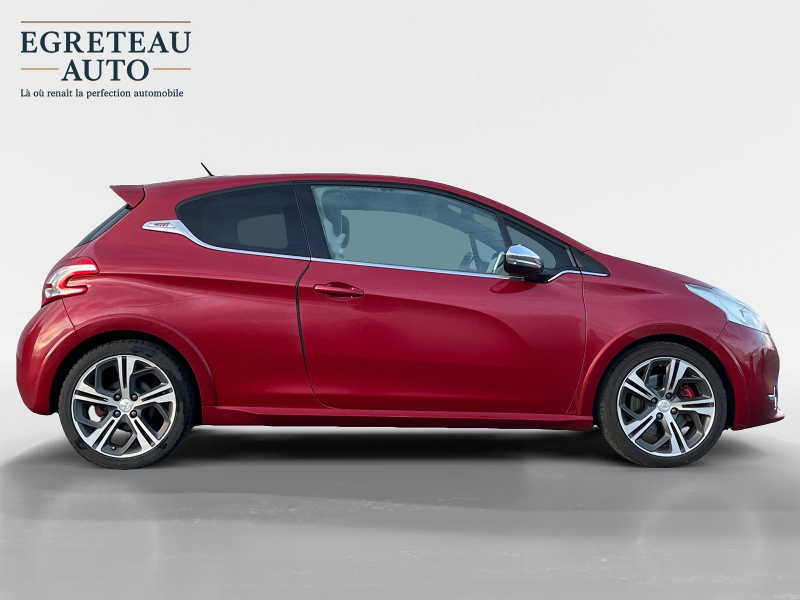 
								PEUGEOT 208 GTI 1.6 THP 200 CV complet									
