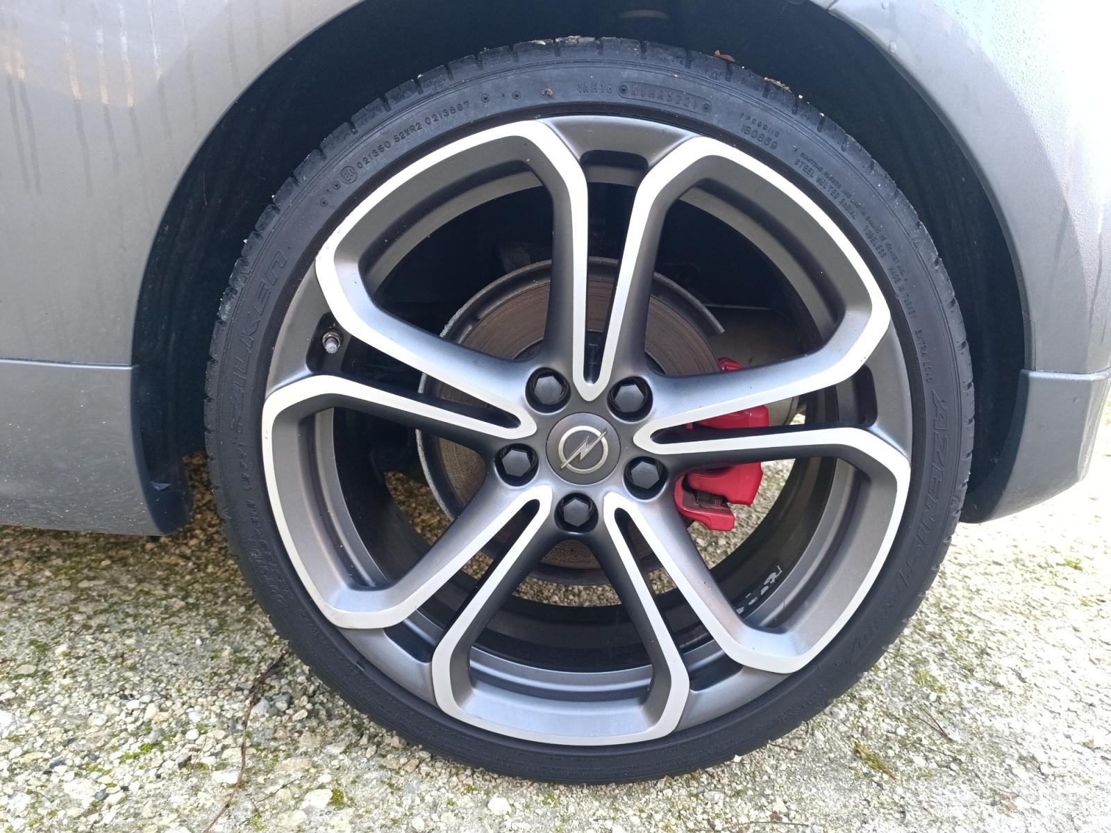 
								OPEL ADAM S 1.4 Turbo 150 cv BVM6 complet									