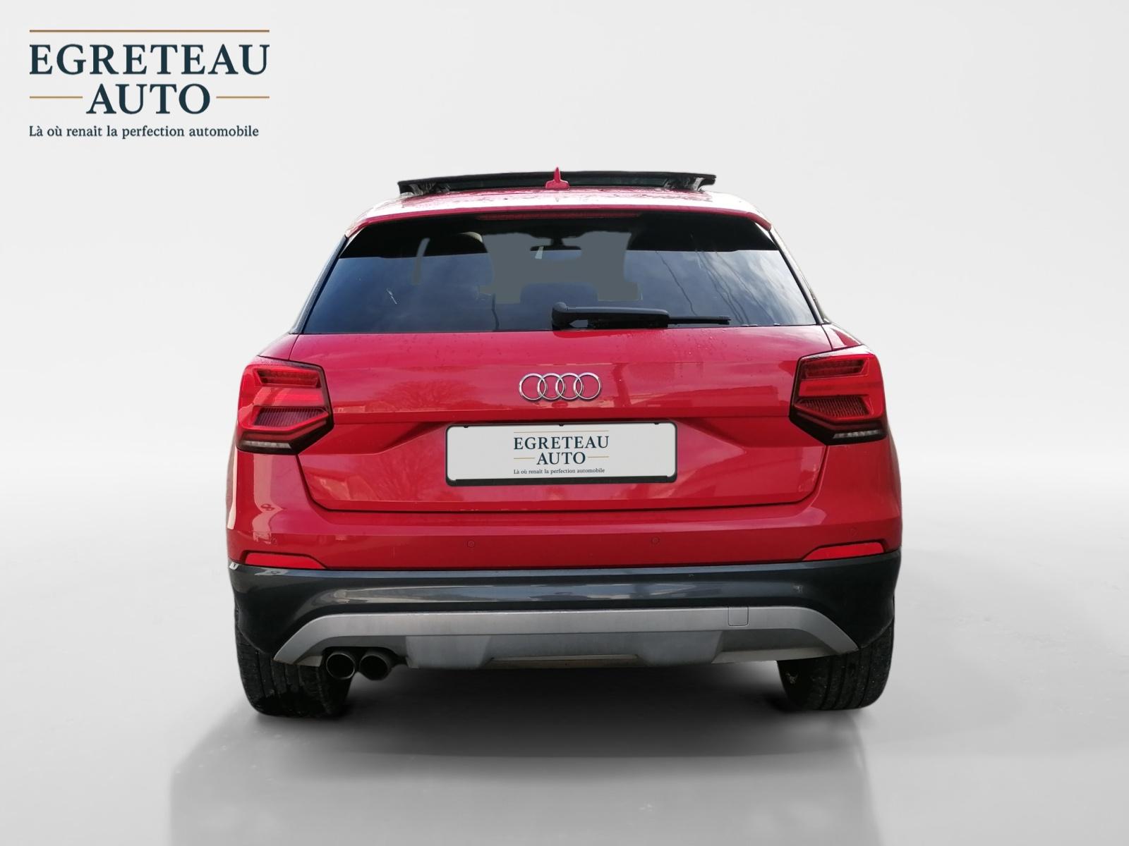 
								AUDI Q2 1.4 TFSI COD 150CH S tronic 7 S Line complet									