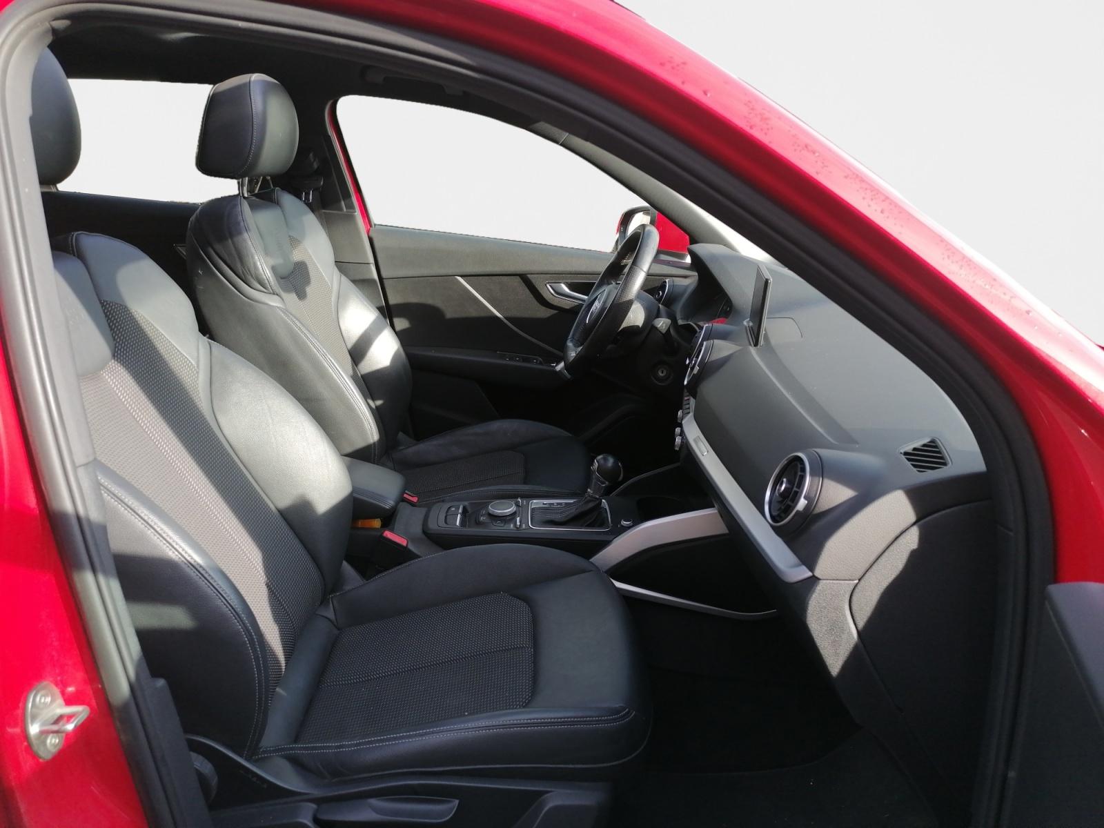 
								AUDI Q2 1.4 TFSI COD 150CH S tronic 7 S Line complet									