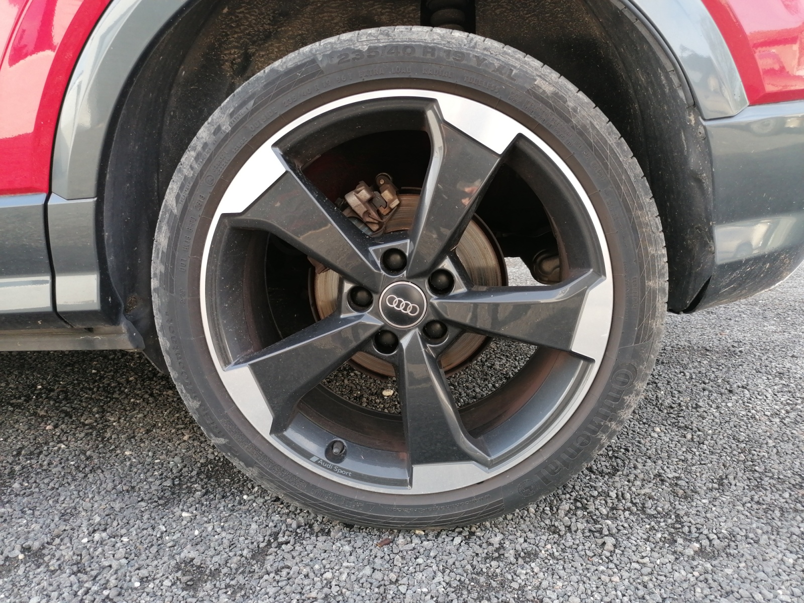 
								AUDI Q2 1.4 TFSI COD 150CH S tronic 7 S Line complet									