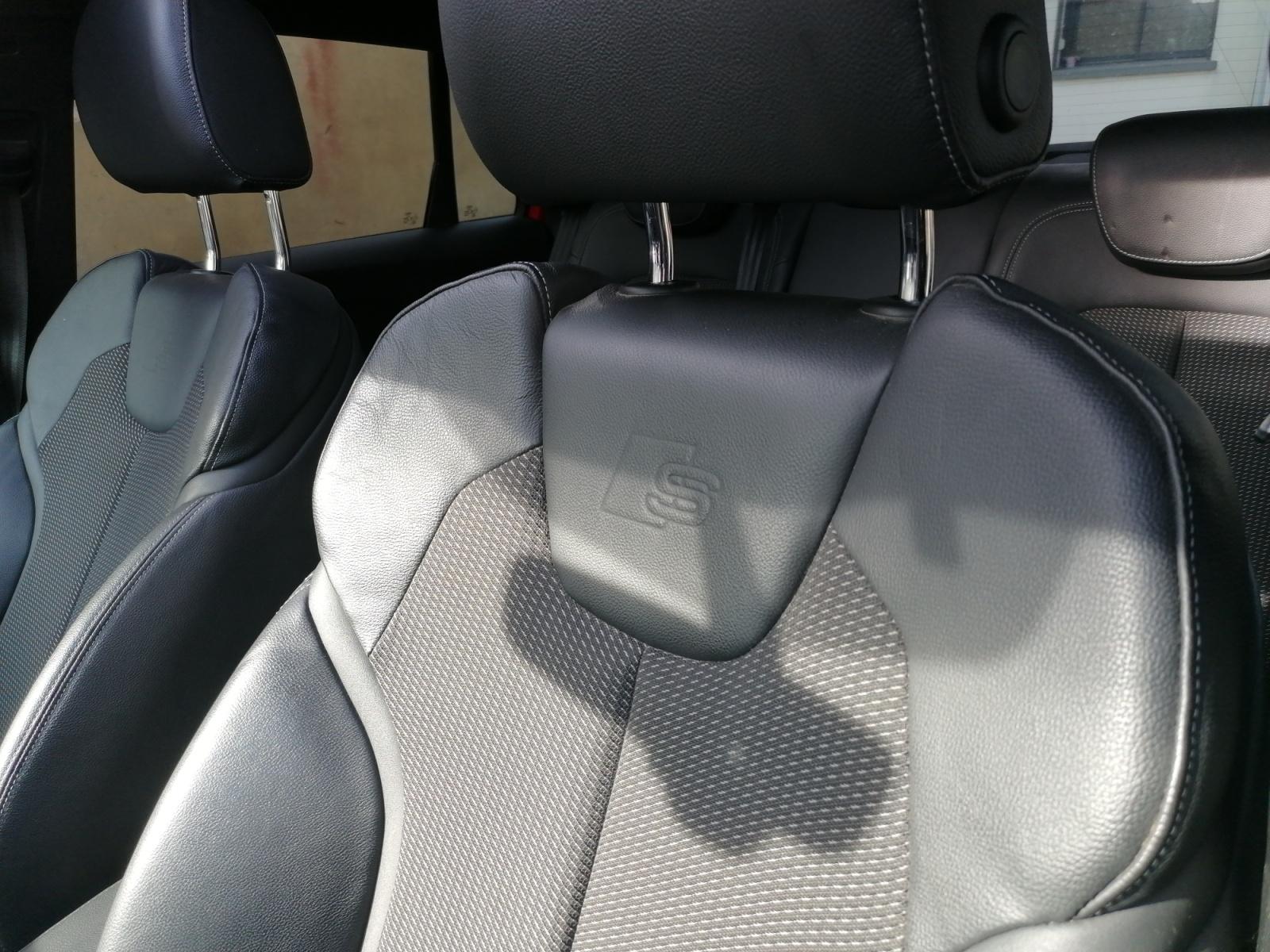 
								AUDI Q2 1.4 TFSI COD 150CH S tronic 7 S Line complet									