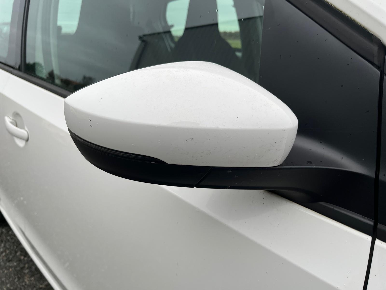 
								VOLKSWAGEN UP 1.0 60 BlueMotion Technology BVM5 Up! Connect complet									