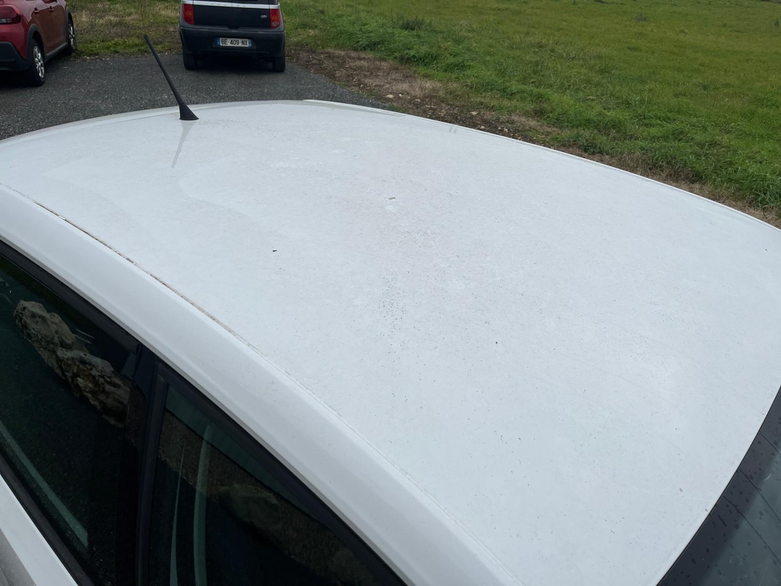 
								VOLKSWAGEN UP 1.0 60 BlueMotion Technology BVM5 Up! Connect complet									