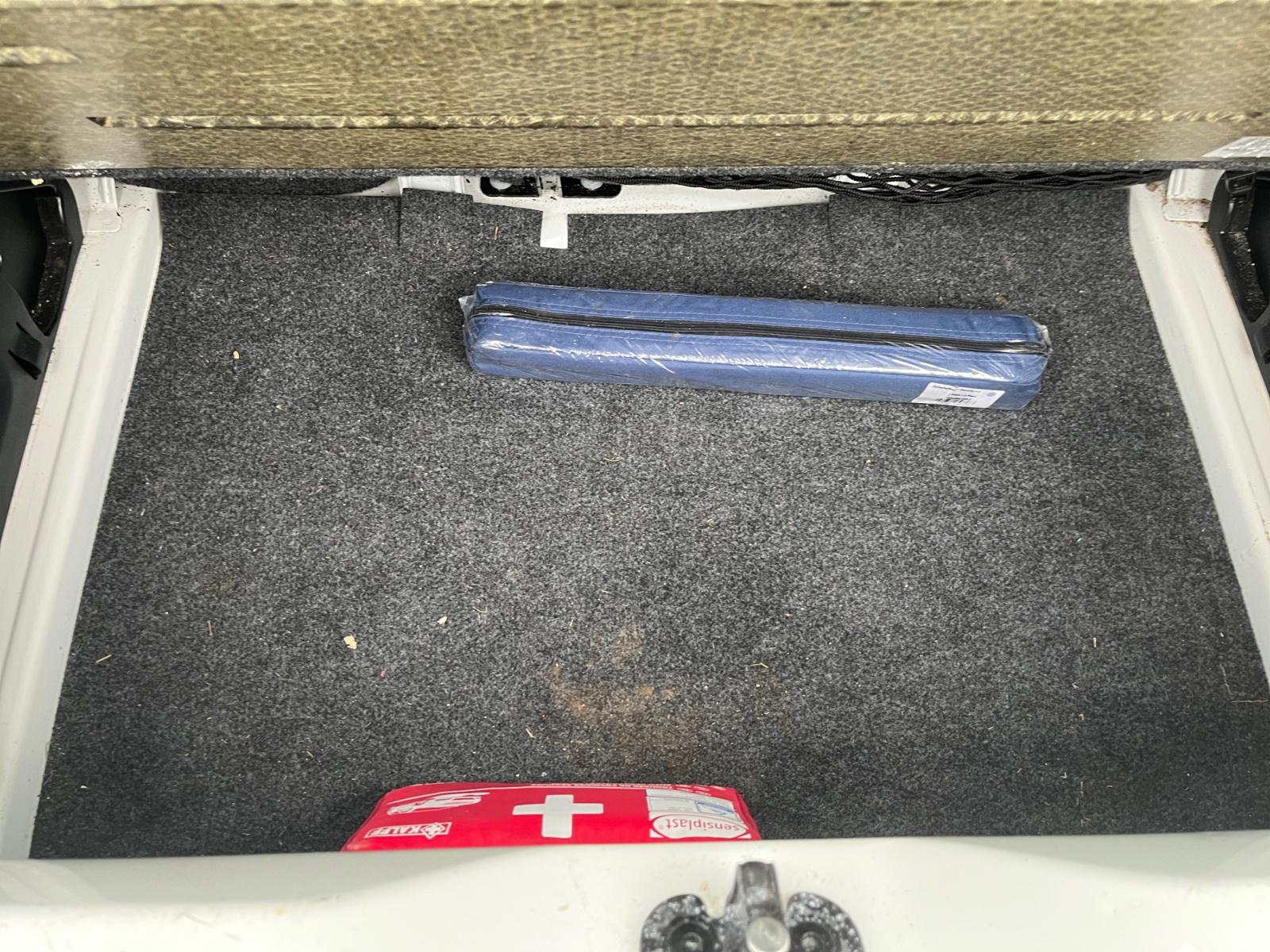 
								VOLKSWAGEN UP 1.0 60 BlueMotion Technology BVM5 Up! Connect complet									