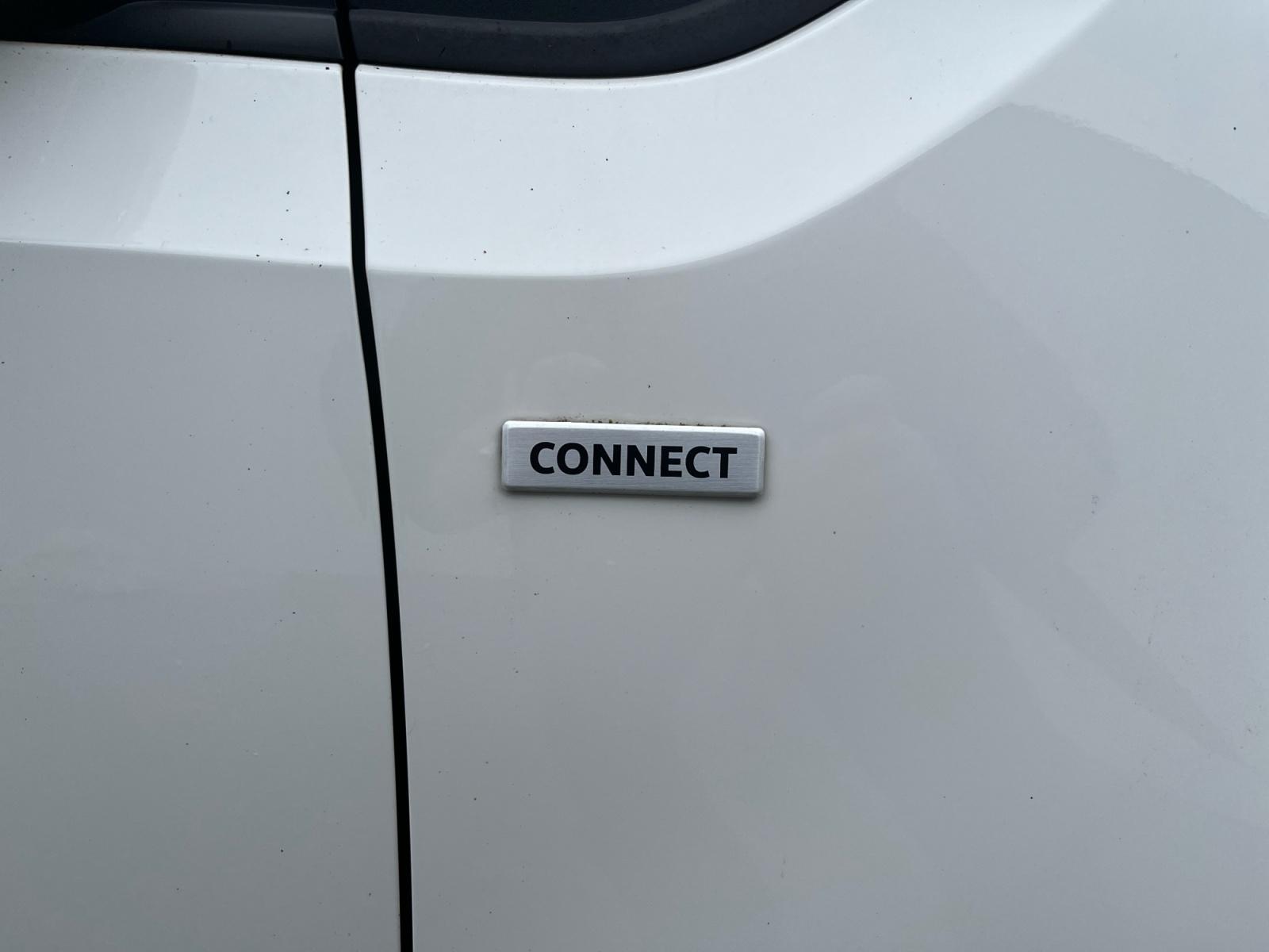 
								VOLKSWAGEN UP 1.0 60 BlueMotion Technology BVM5 Up! Connect complet									