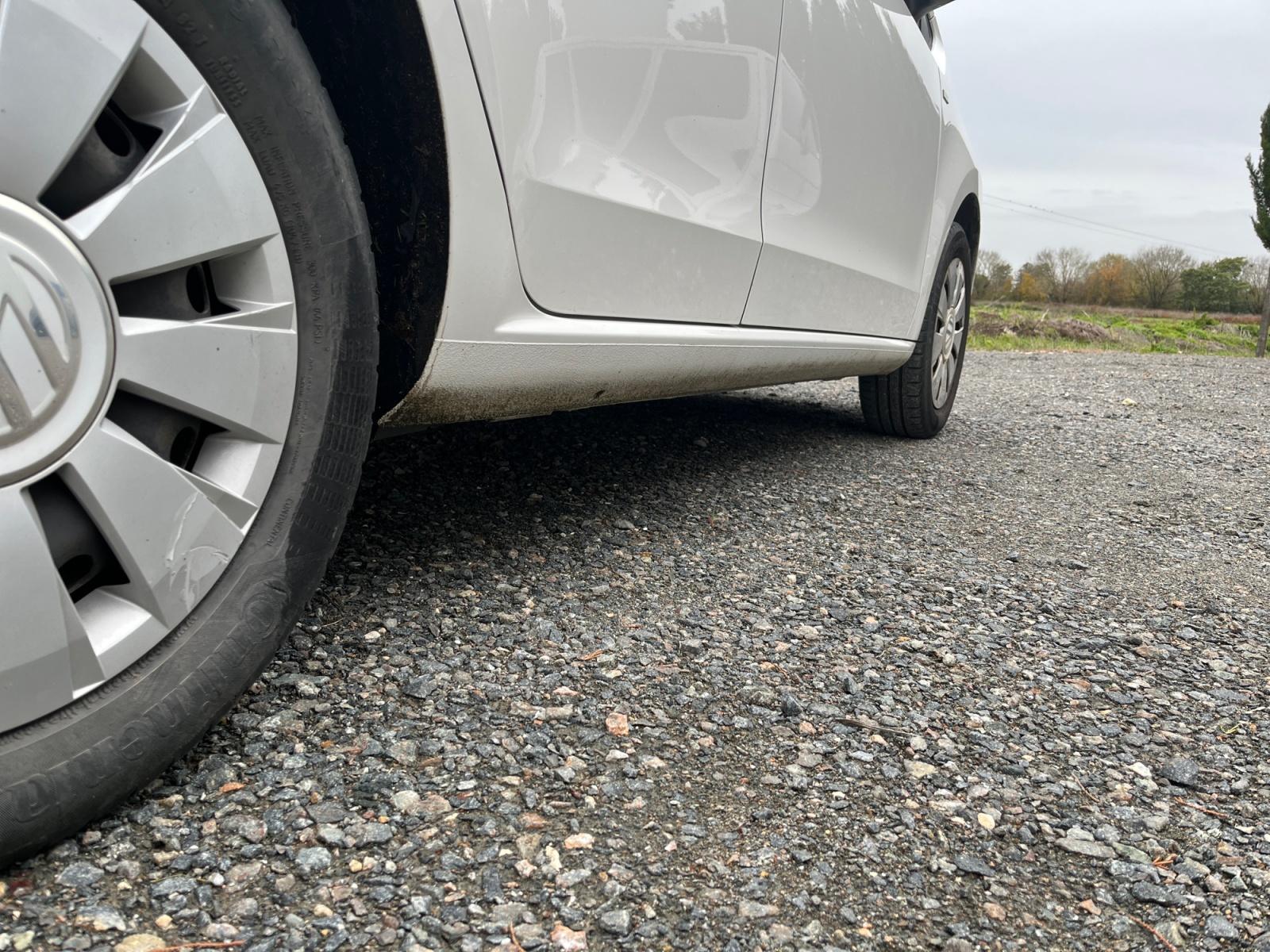 
								VOLKSWAGEN UP 1.0 60 BlueMotion Technology BVM5 Up! Connect complet									