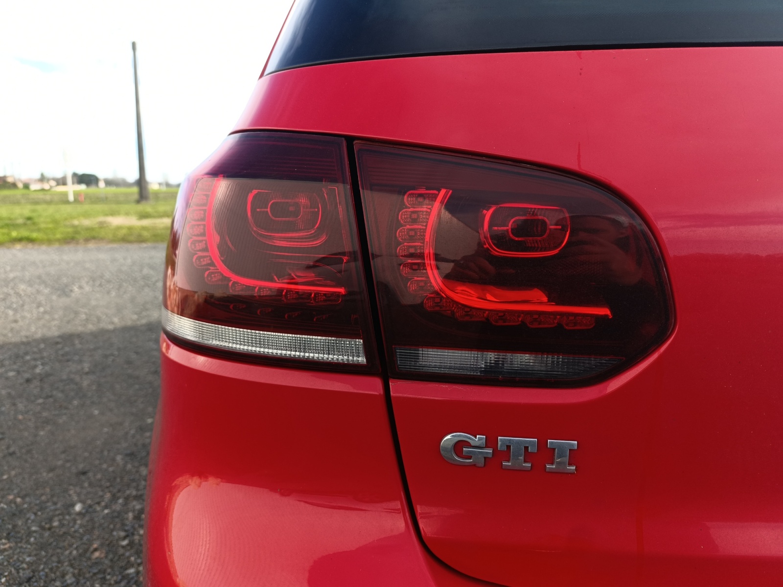 
								VOLKSWAGEN GOLF VI 2.0 TSI 210 CV GTI BVM6 complet									