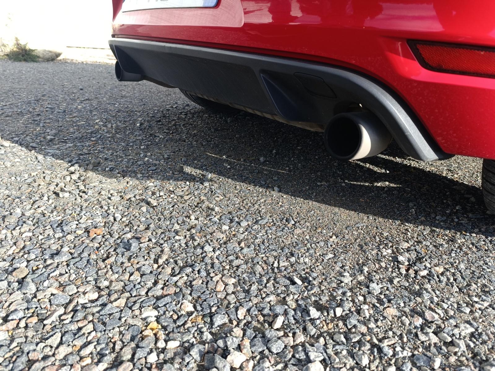 
								VOLKSWAGEN GOLF VI 2.0 TSI 210 CV GTI BVM6 complet									