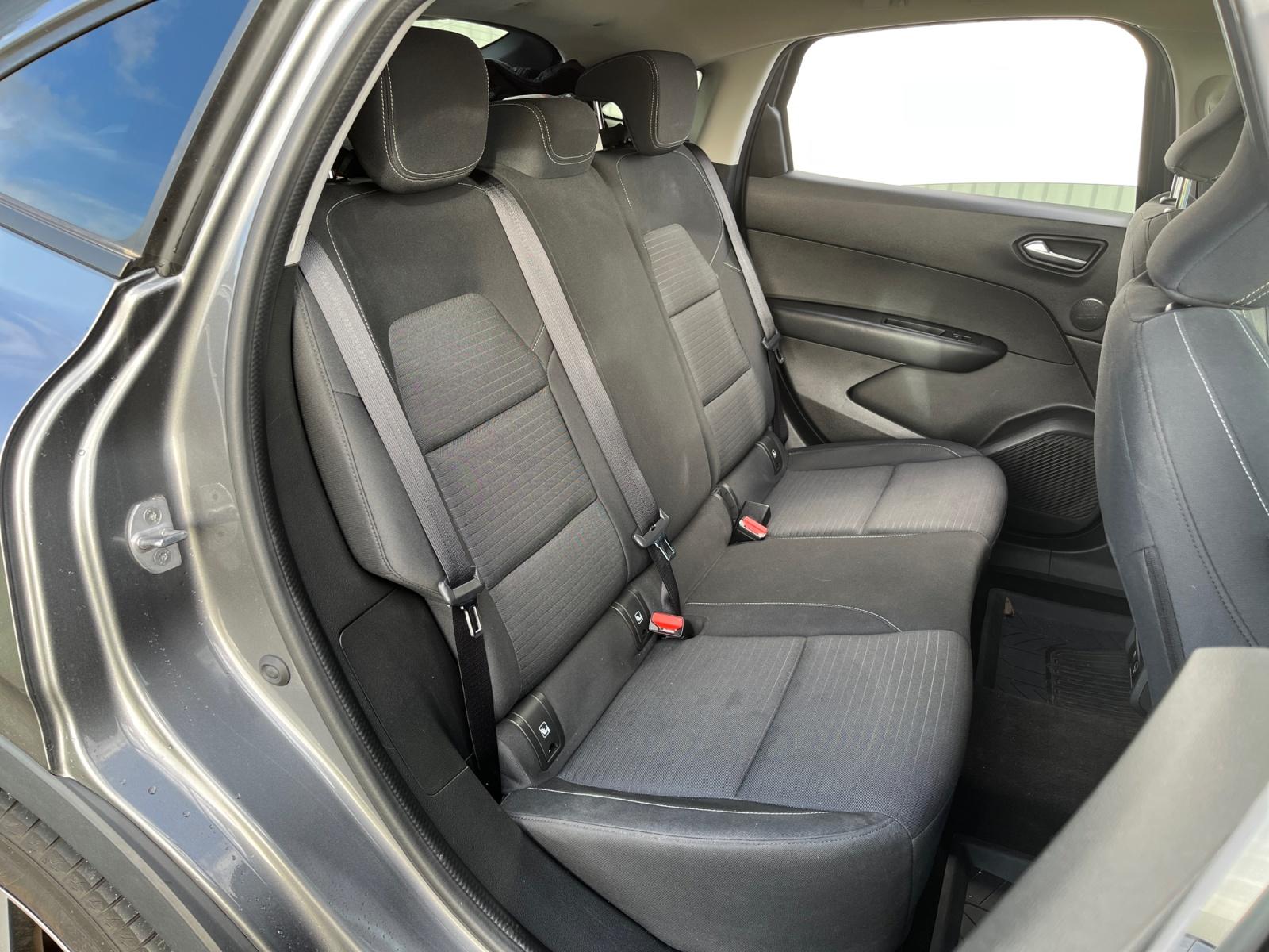 
								RENAULT ARKANA TCe 140 EDC – 22 EVOLUTION complet									