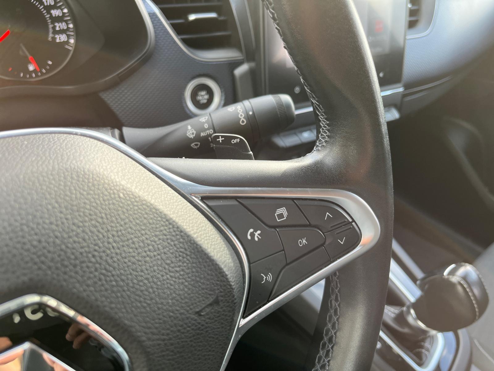 
								RENAULT ARKANA TCe 140 EDC – 22 EVOLUTION complet									