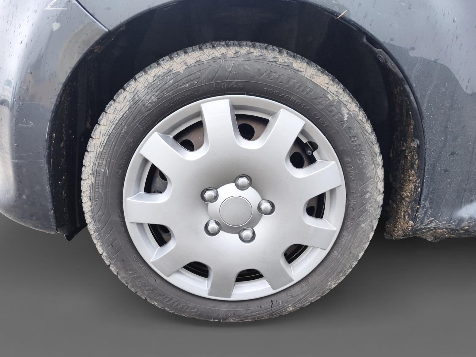 
								PEUGEOT 107 1.0 ESSENCE – BVM5 complet									