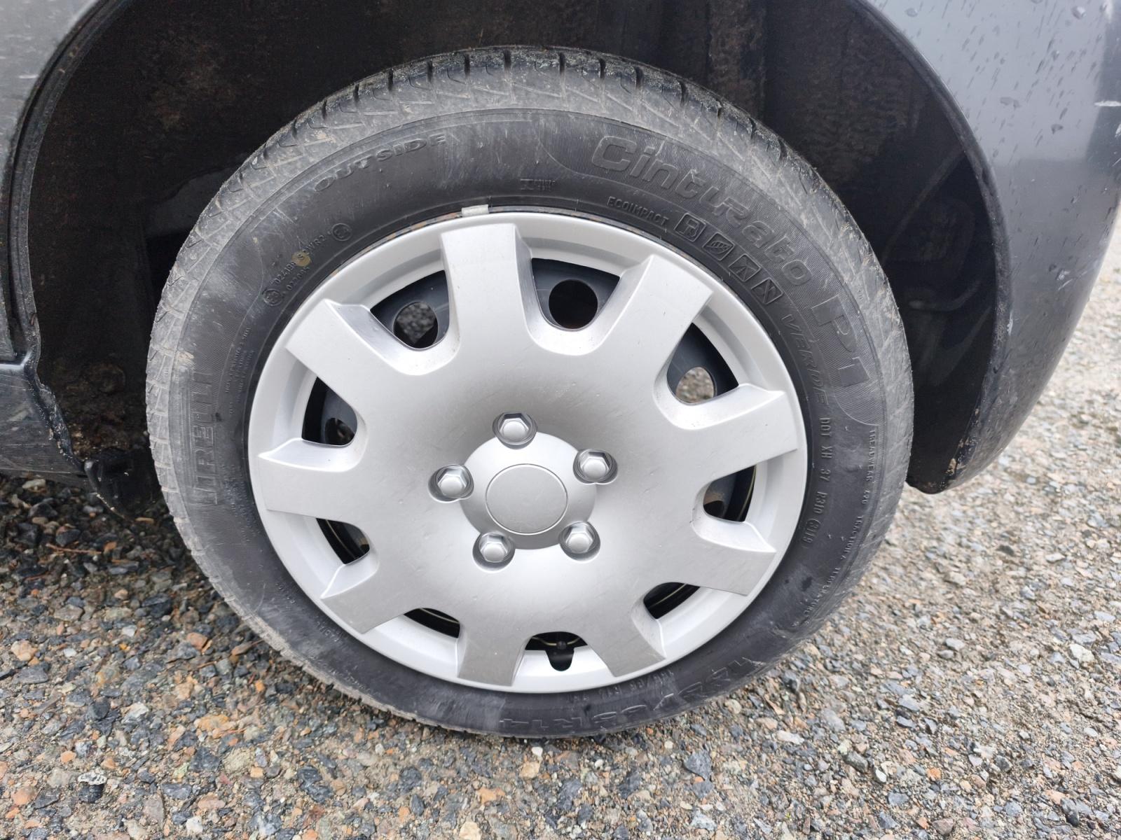 
								PEUGEOT 107 1.0 ESSENCE – BVM5 complet									