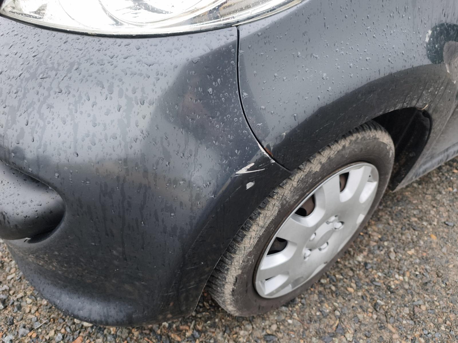 
								PEUGEOT 107 1.0 ESSENCE – BVM5 complet									