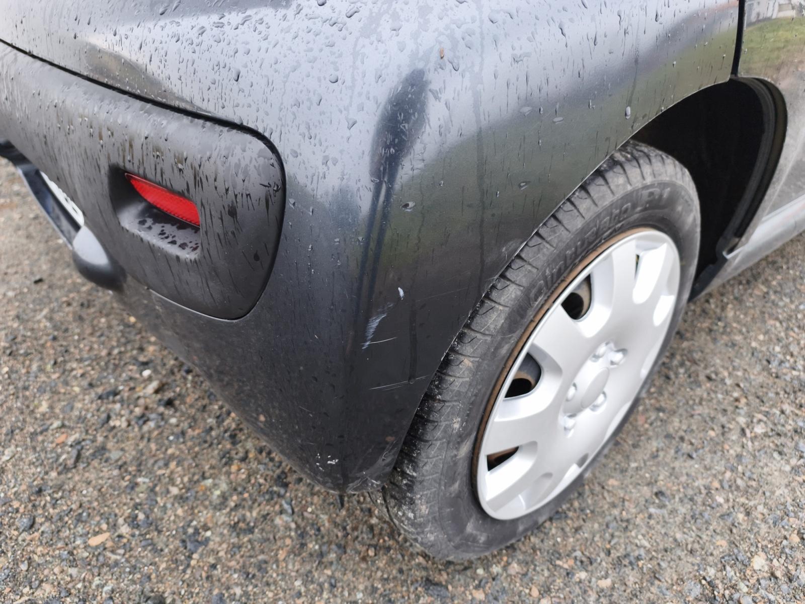 
								PEUGEOT 107 1.0 ESSENCE – BVM5 complet									