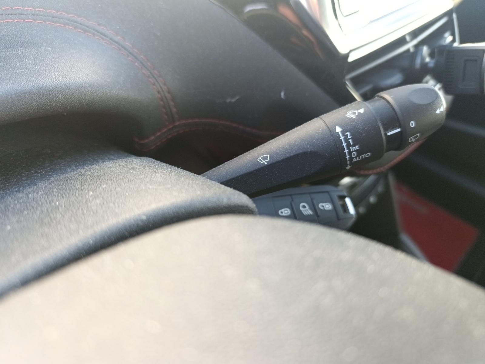 
								PEUGEOT 208 1.6 THP ch SS BVM6 GTi By Peugeot Sport, complet									