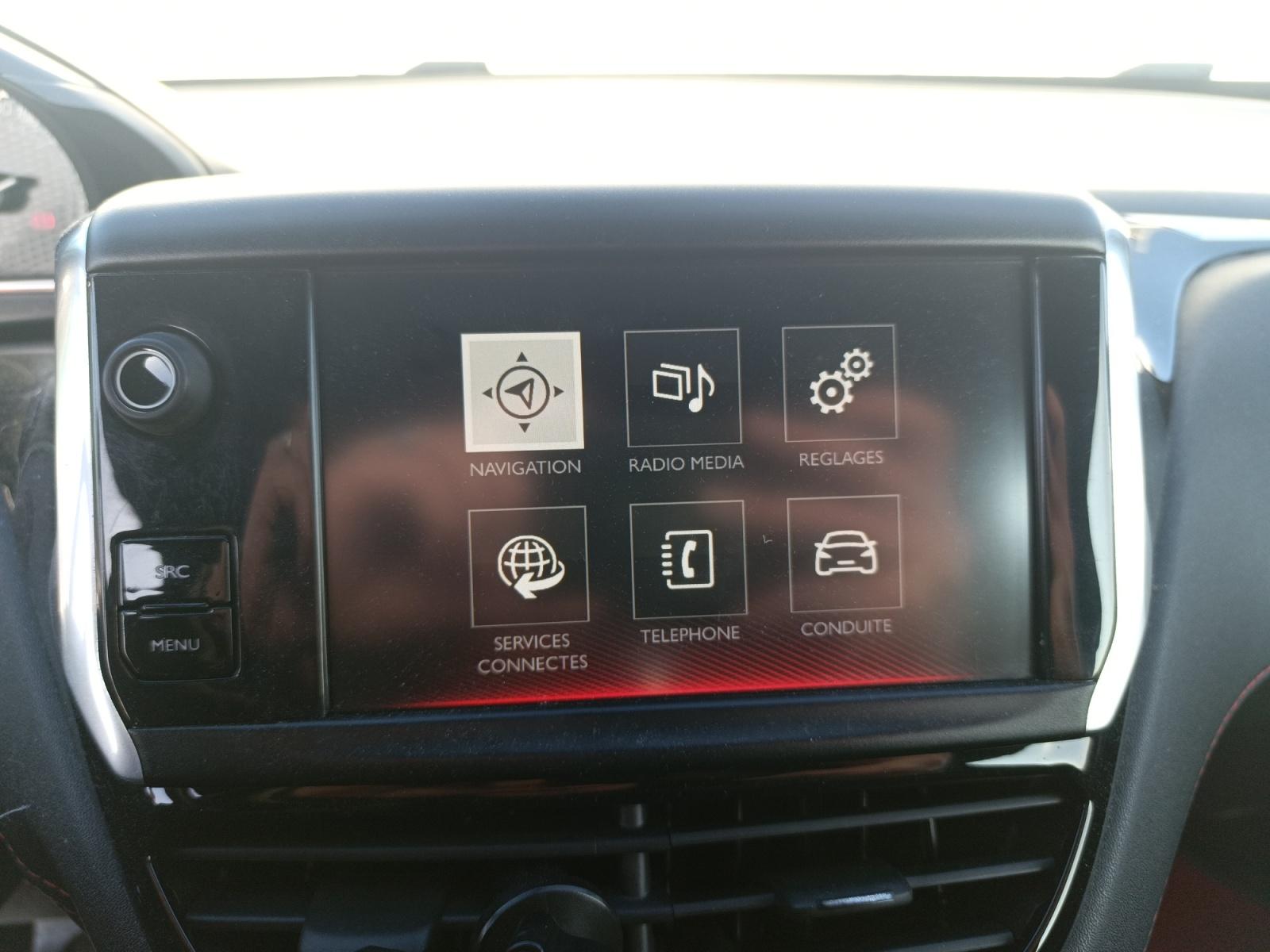 
								PEUGEOT 208 1.6 THP ch SS BVM6 GTi By Peugeot Sport, complet									